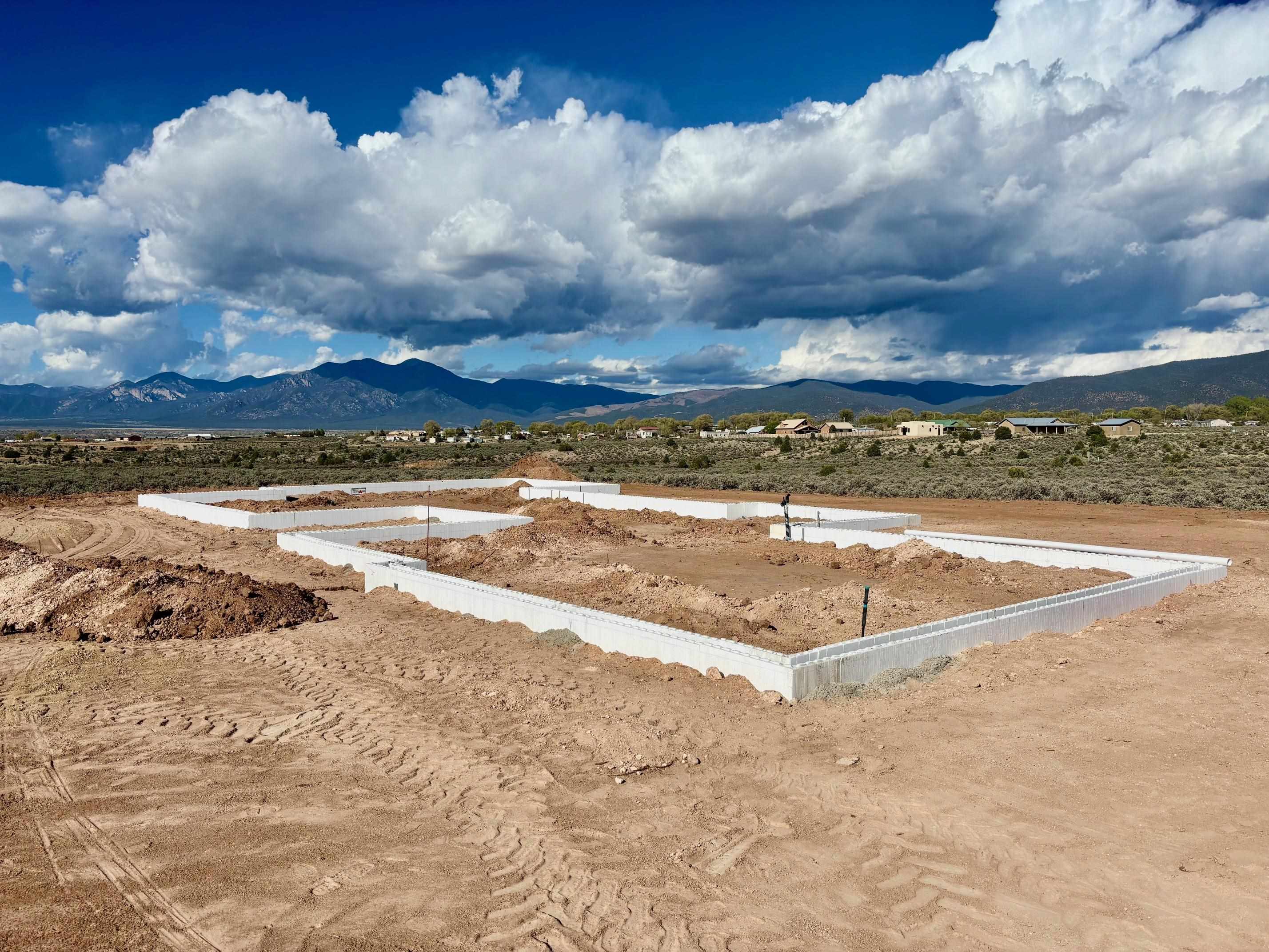 20 Taos Vista Dr, Taos, New Mexico image 2