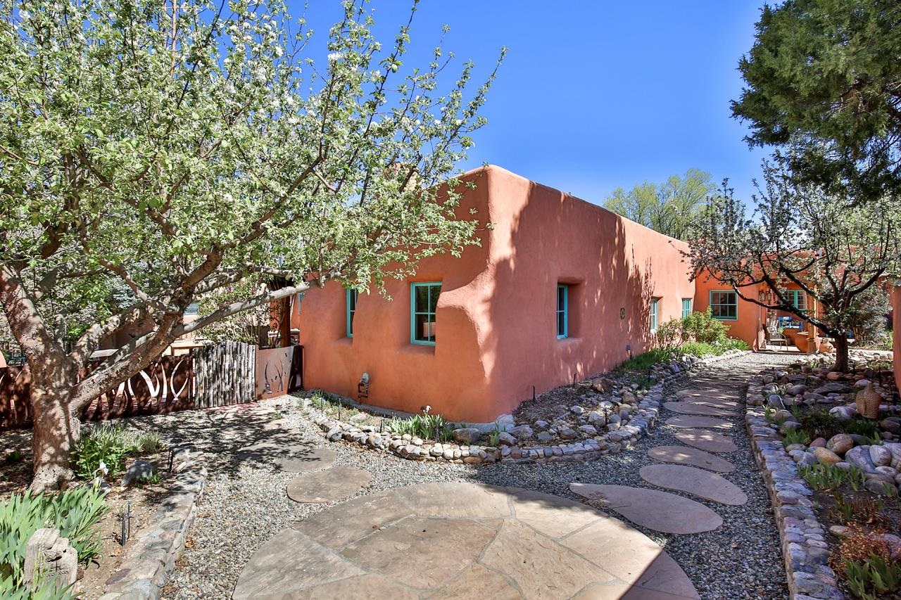 116 La Loma Plaza, Taos, New Mexico image 43