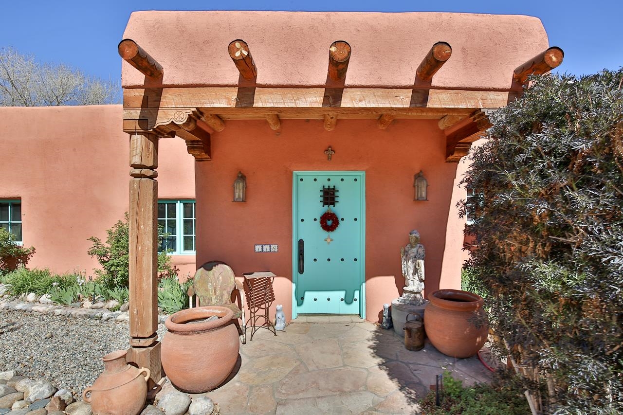116 La Loma Plaza, Taos, New Mexico image 2