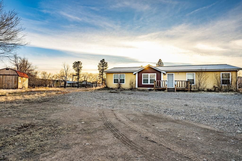 Photo of 16 Abra Rd, Questa, NM 87556 (MLS # 113831)