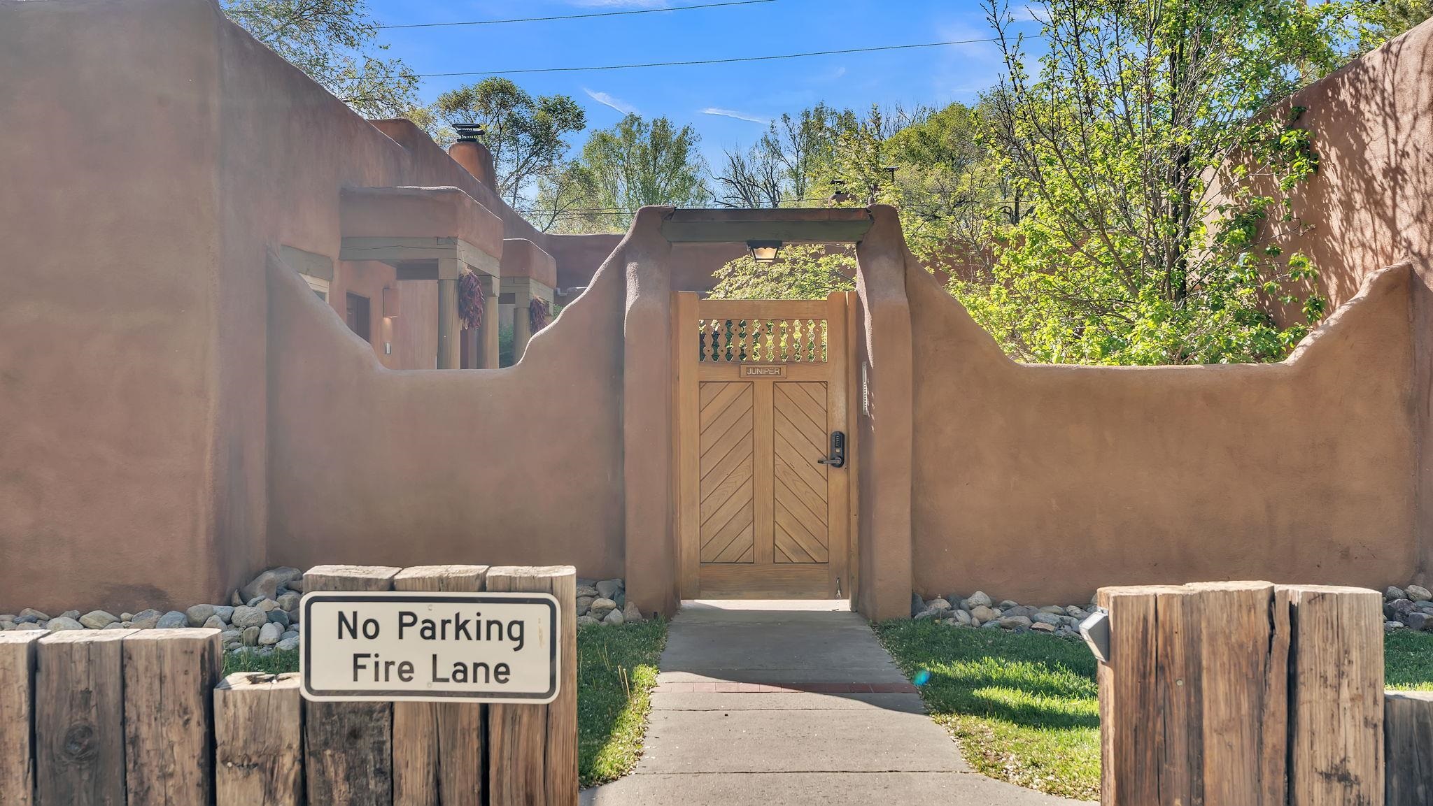 226 Kit Carson Road #JUNIPER 3, Taos, New Mexico image 2