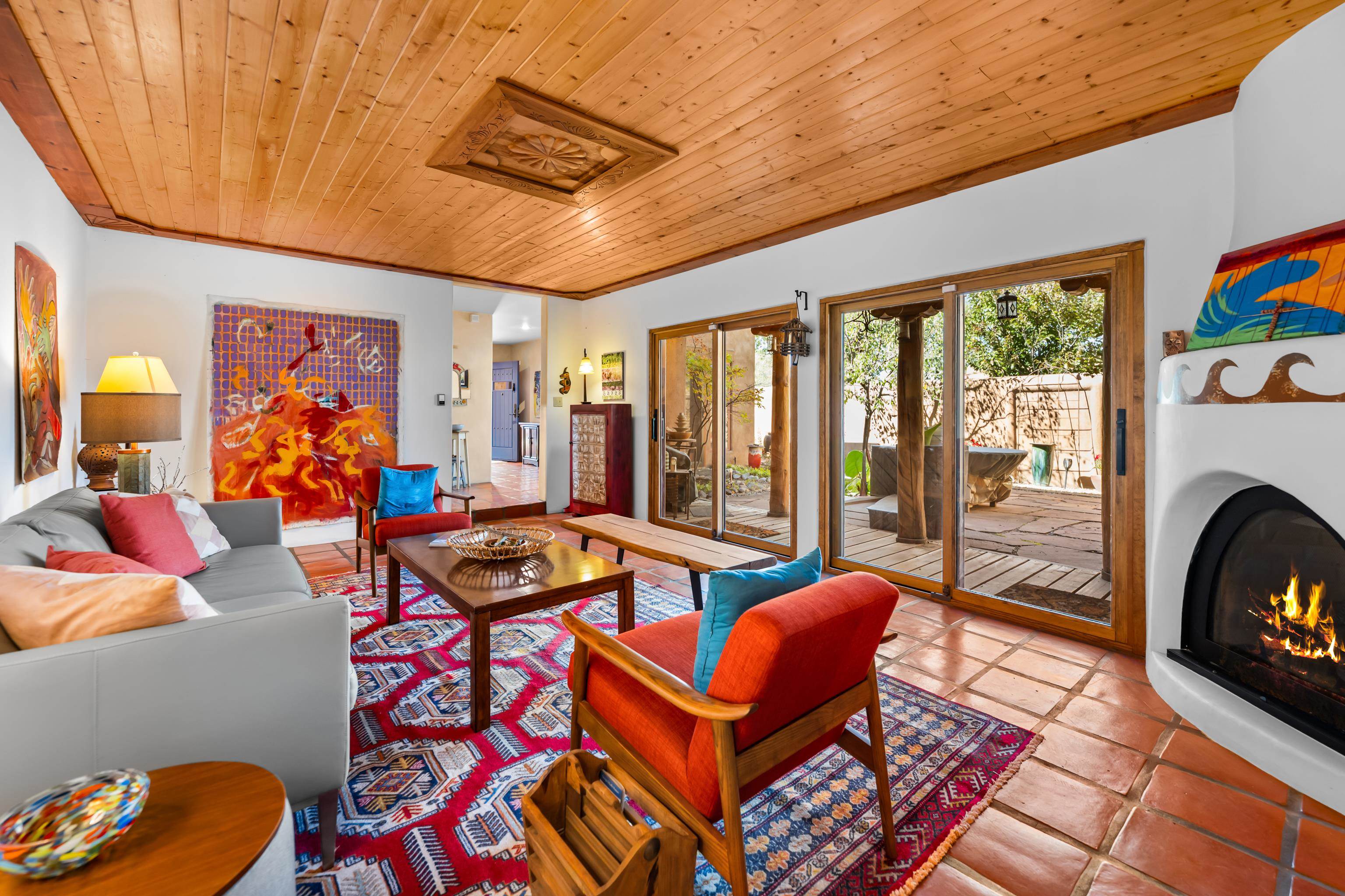 Taos, New Mexico 87571, United States, 3 Bedrooms Bedrooms, ,3 BathroomsBathrooms,Residential,Active,232448