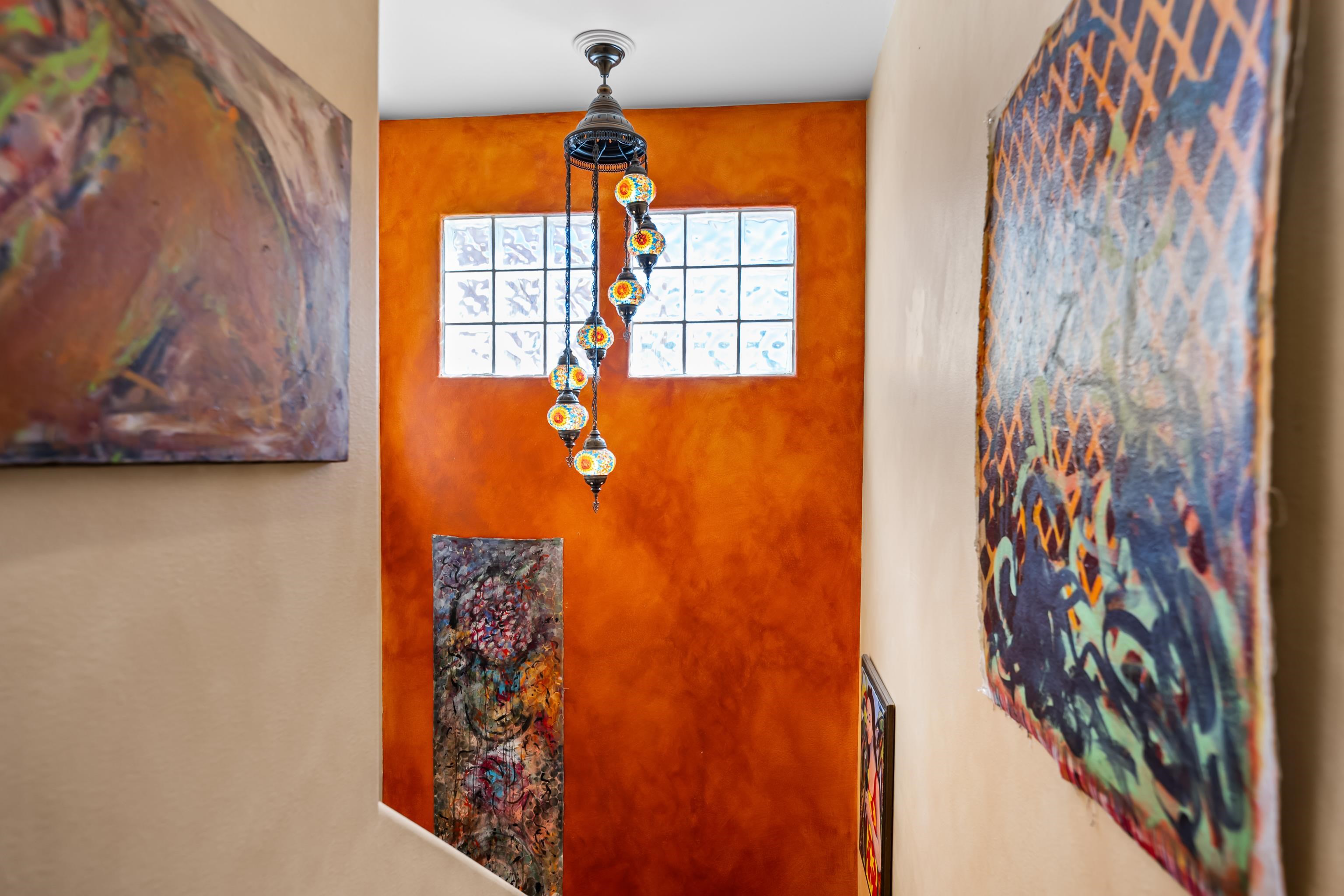 Taos, New Mexico 87571, United States, 3 Bedrooms Bedrooms, ,3 BathroomsBathrooms,Residential,Active,232448