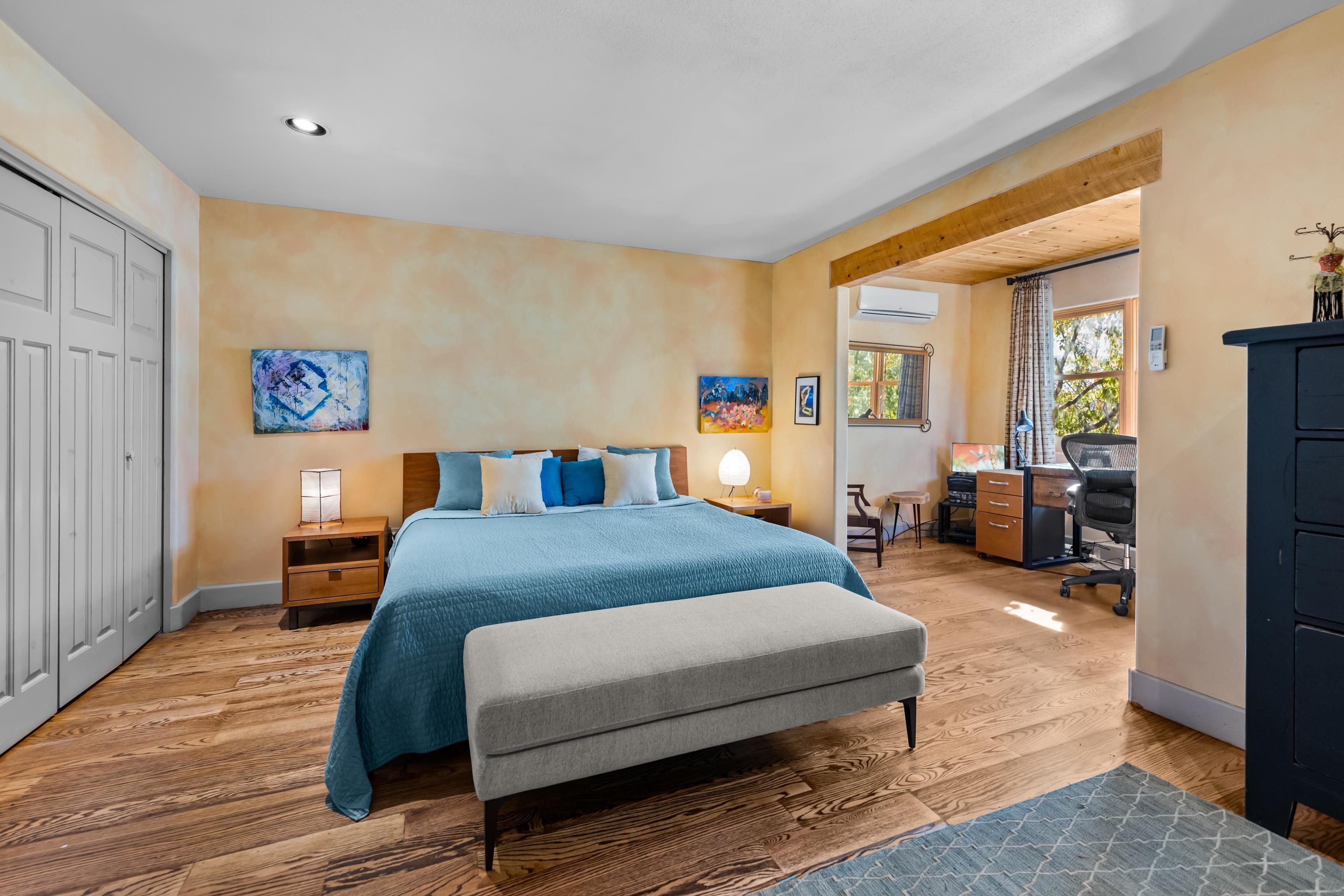 Taos, New Mexico 87571, United States, 3 Bedrooms Bedrooms, ,3 BathroomsBathrooms,Residential,Active,232448