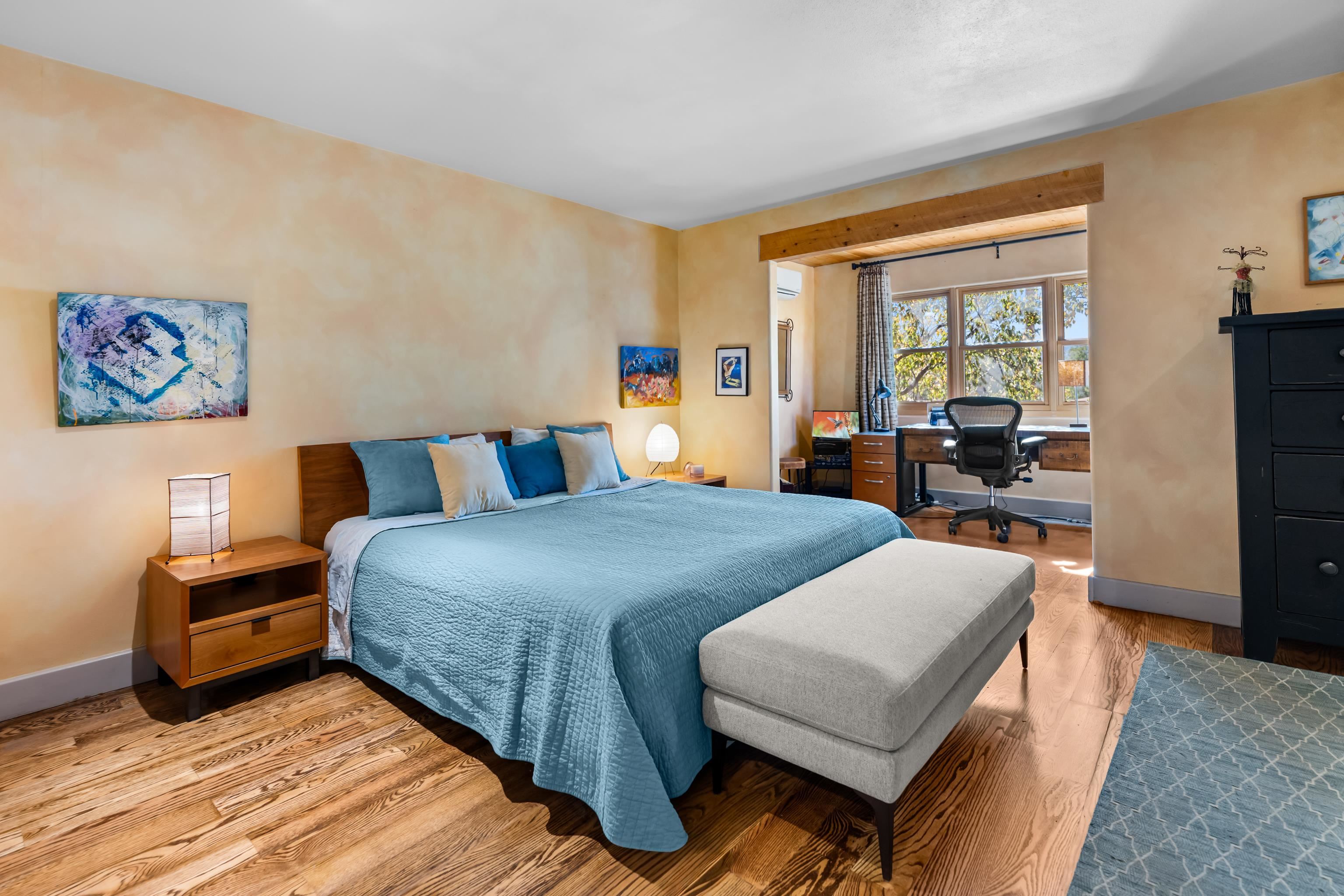 Taos, New Mexico 87571, United States, 3 Bedrooms Bedrooms, ,3 BathroomsBathrooms,Residential,Active,232448