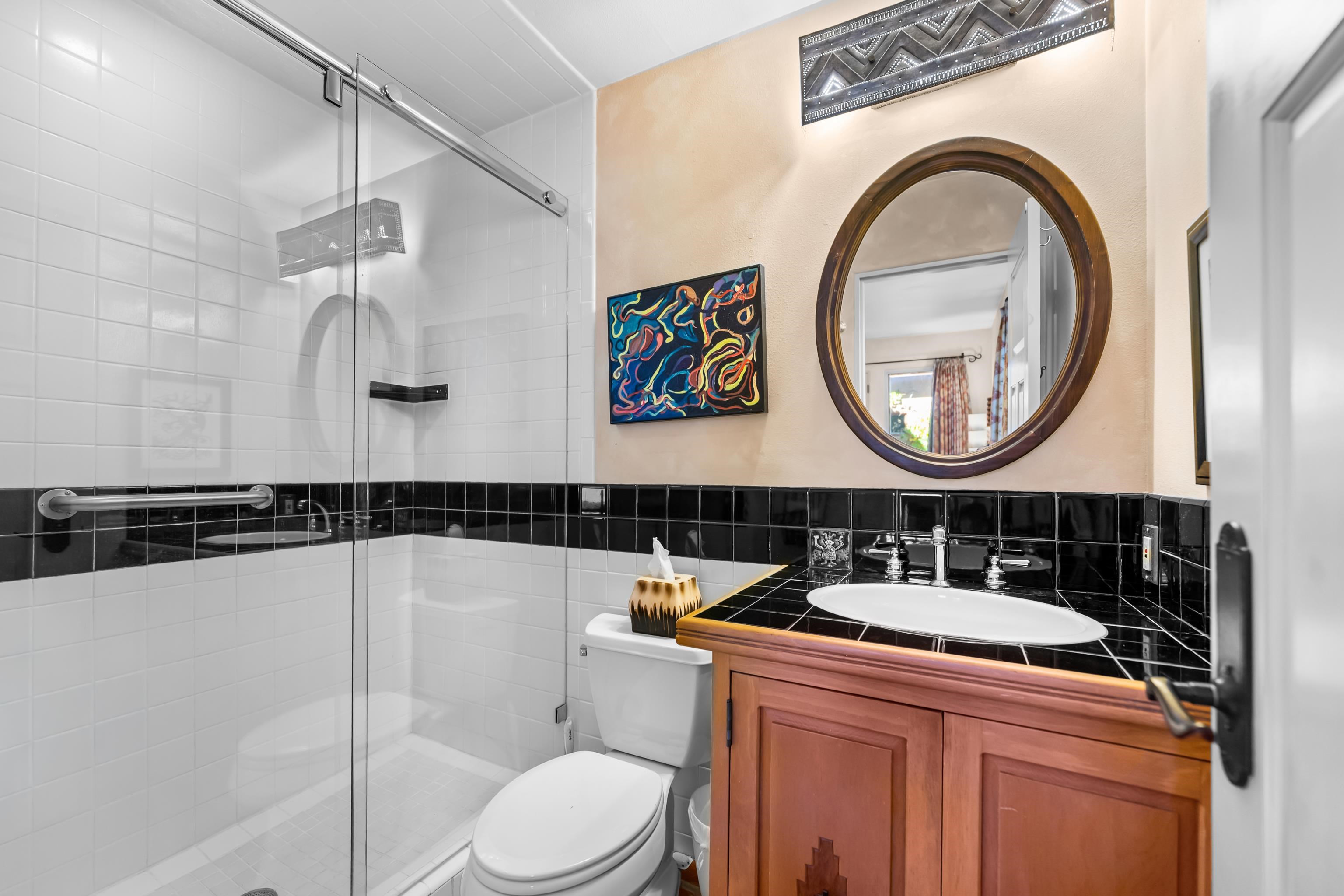 Taos, New Mexico 87571, United States, 3 Bedrooms Bedrooms, ,3 BathroomsBathrooms,Residential,Active,232448