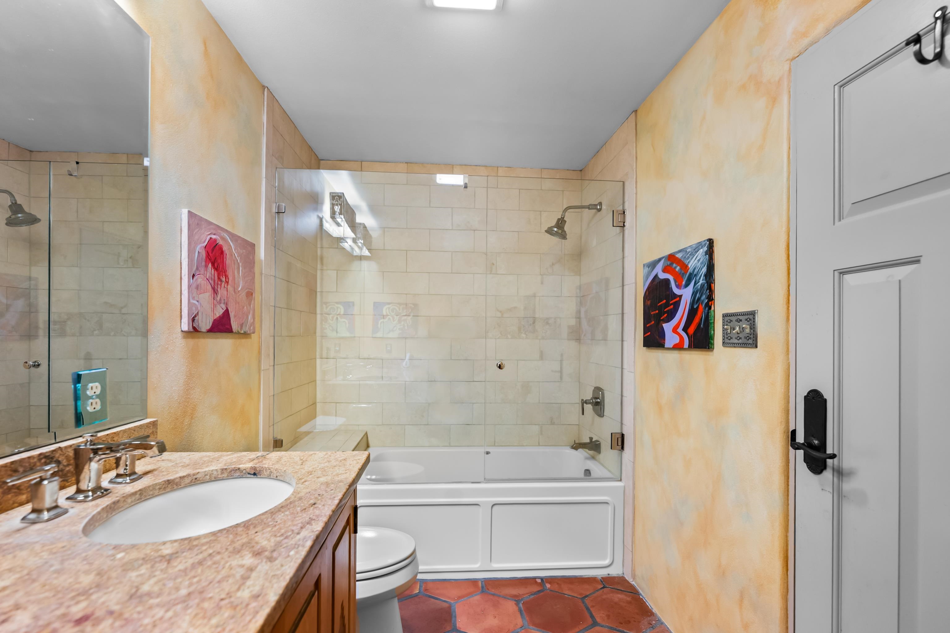 Taos, New Mexico 87571, United States, 3 Bedrooms Bedrooms, ,3 BathroomsBathrooms,Residential,Active,232448