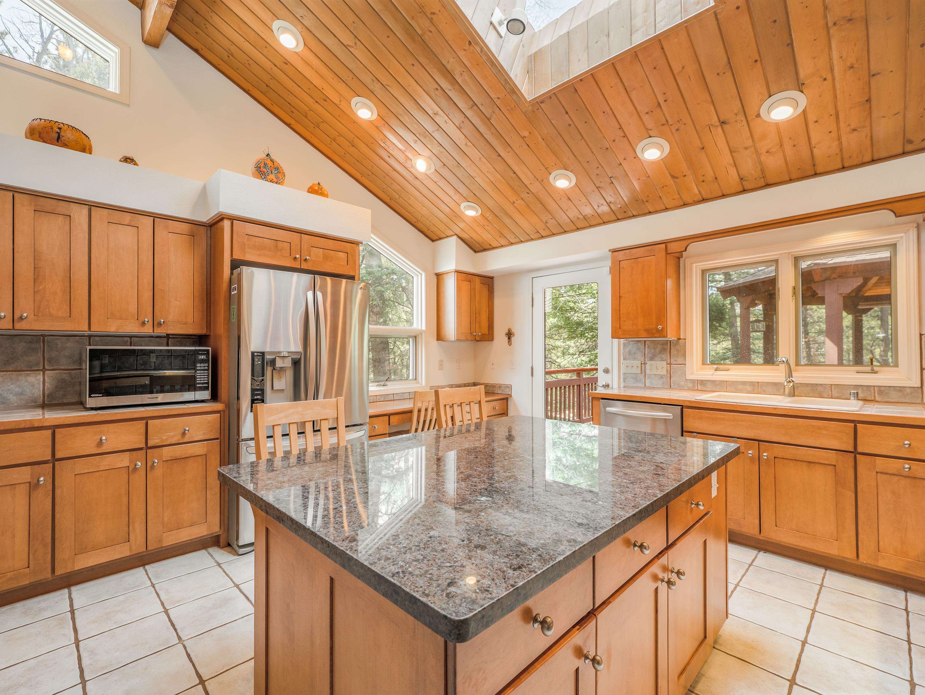 Angel Fire, New Mexico 87710, United States, 4 Bedrooms Bedrooms, ,4 BathroomsBathrooms,Residential,Active,158555