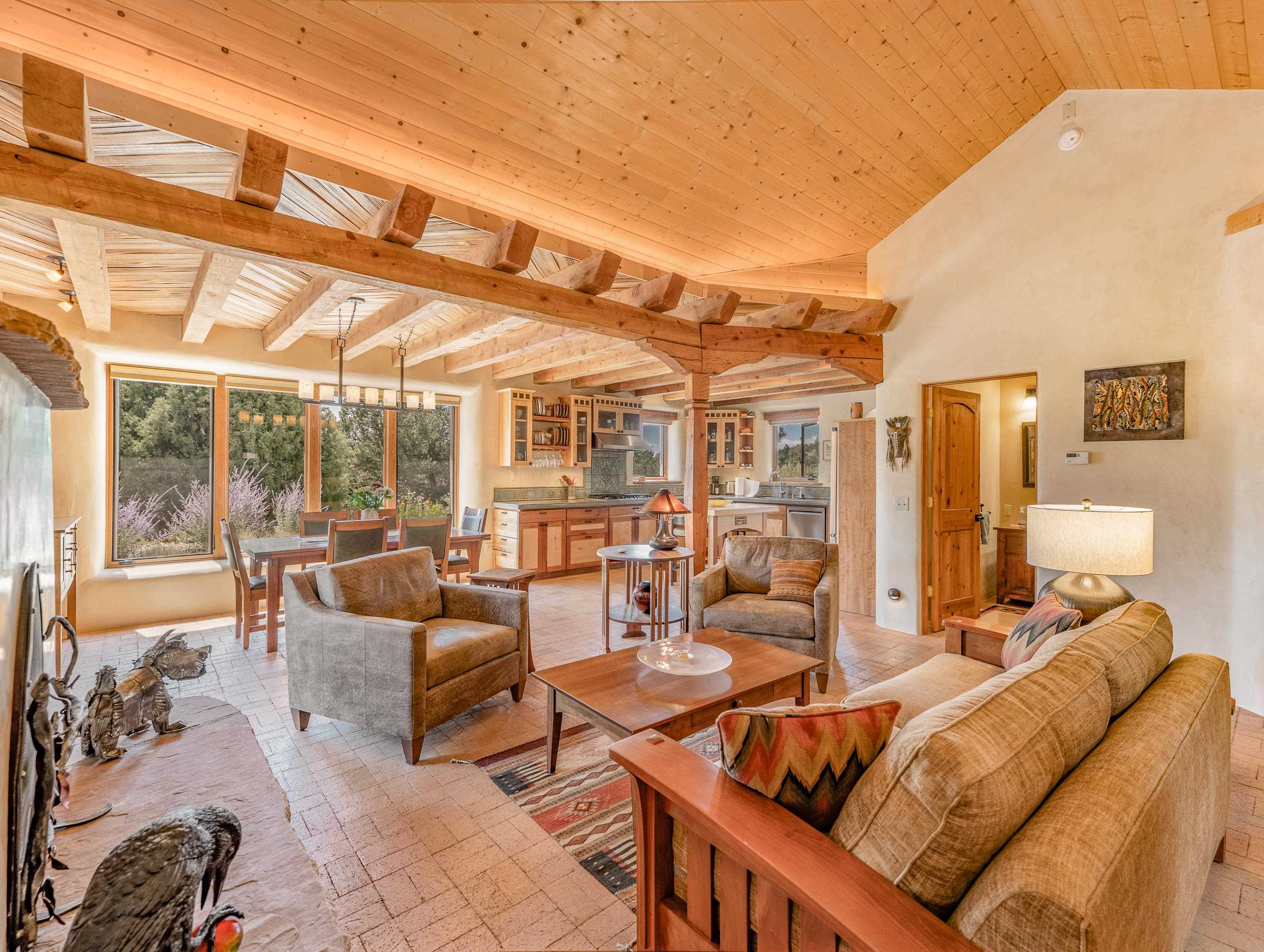 Valdez, New Mexico 87580, United States, 3 Bedrooms Bedrooms, ,2 BathroomsBathrooms,Residential,Active,208802