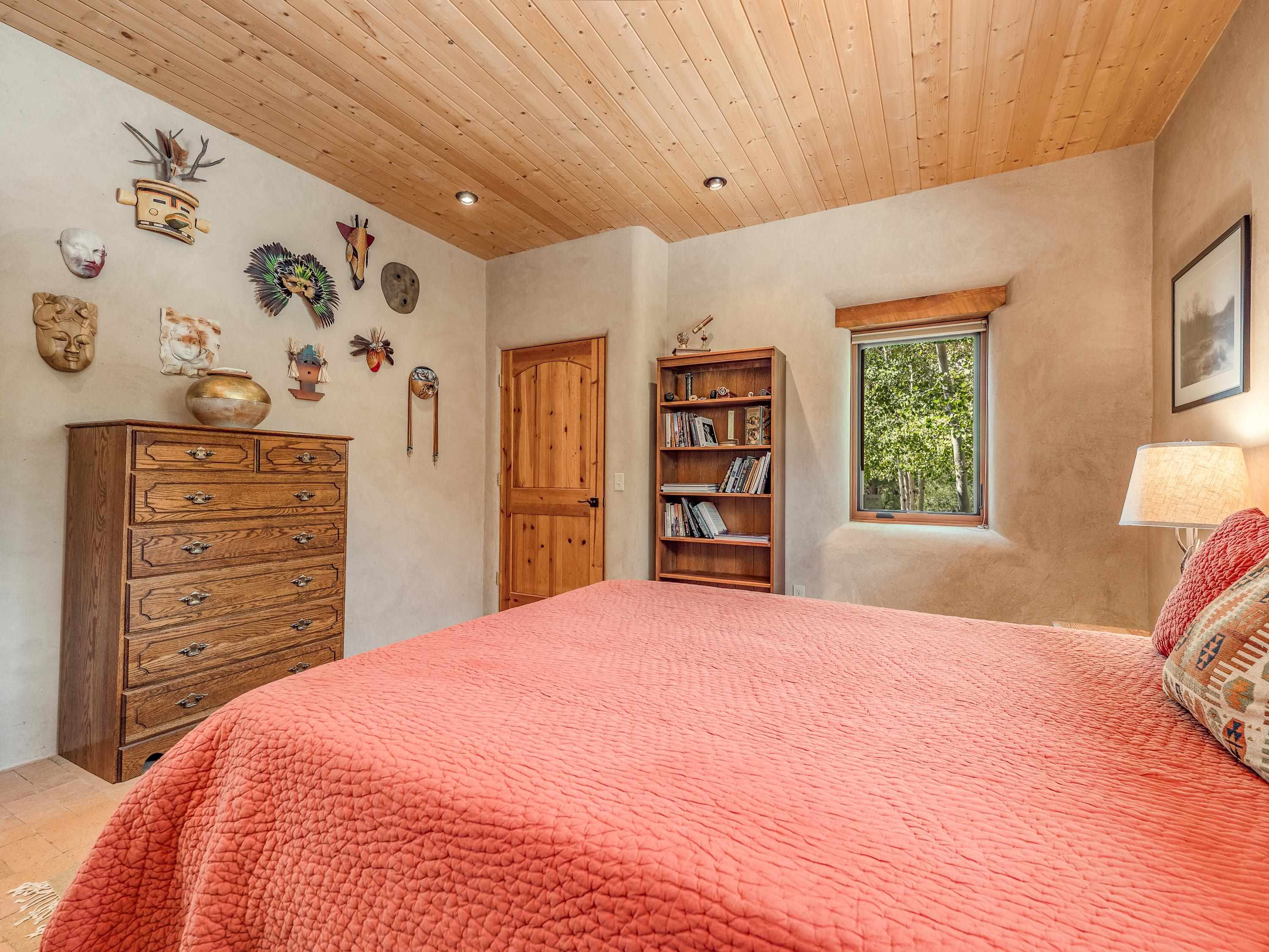 Valdez, New Mexico 87580, United States, 3 Bedrooms Bedrooms, ,2 BathroomsBathrooms,Residential,Active,208802