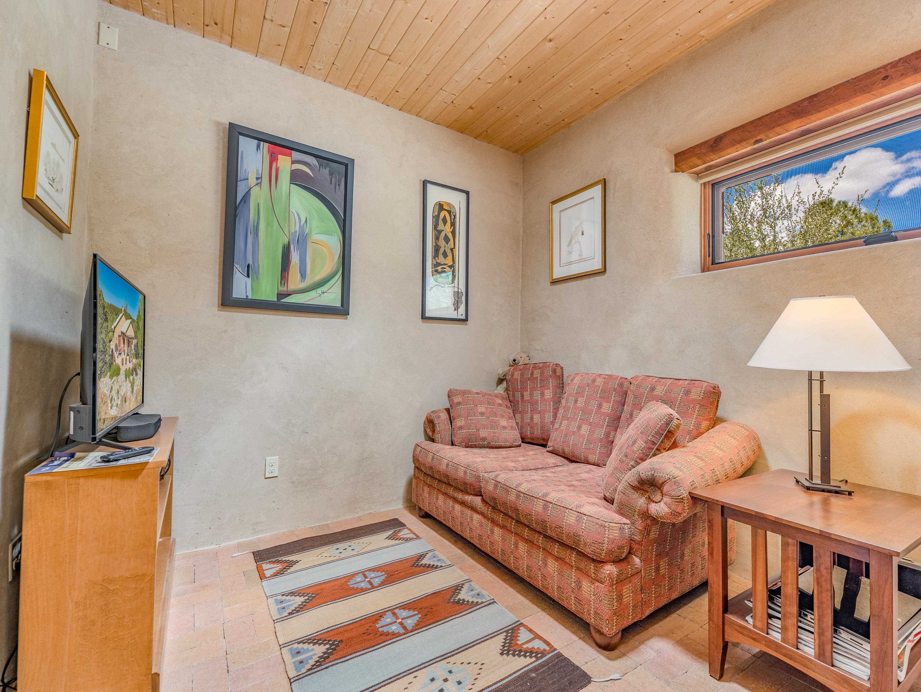 Valdez, New Mexico 87580, United States, 3 Bedrooms Bedrooms, ,2 BathroomsBathrooms,Residential,Active,208802