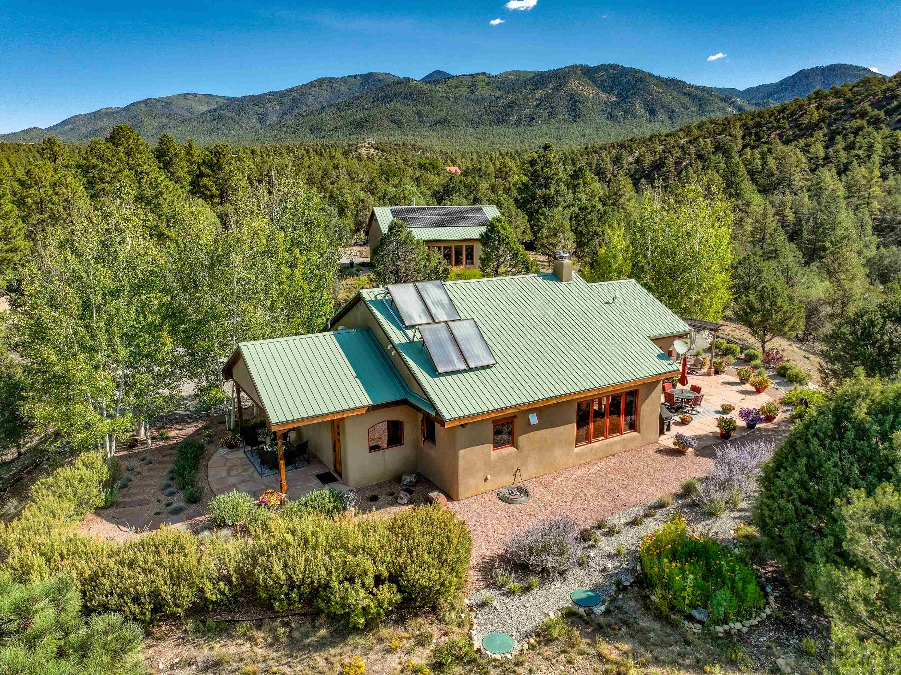 Valdez, New Mexico 87580, United States, 3 Bedrooms Bedrooms, ,2 BathroomsBathrooms,Residential,Active,208802