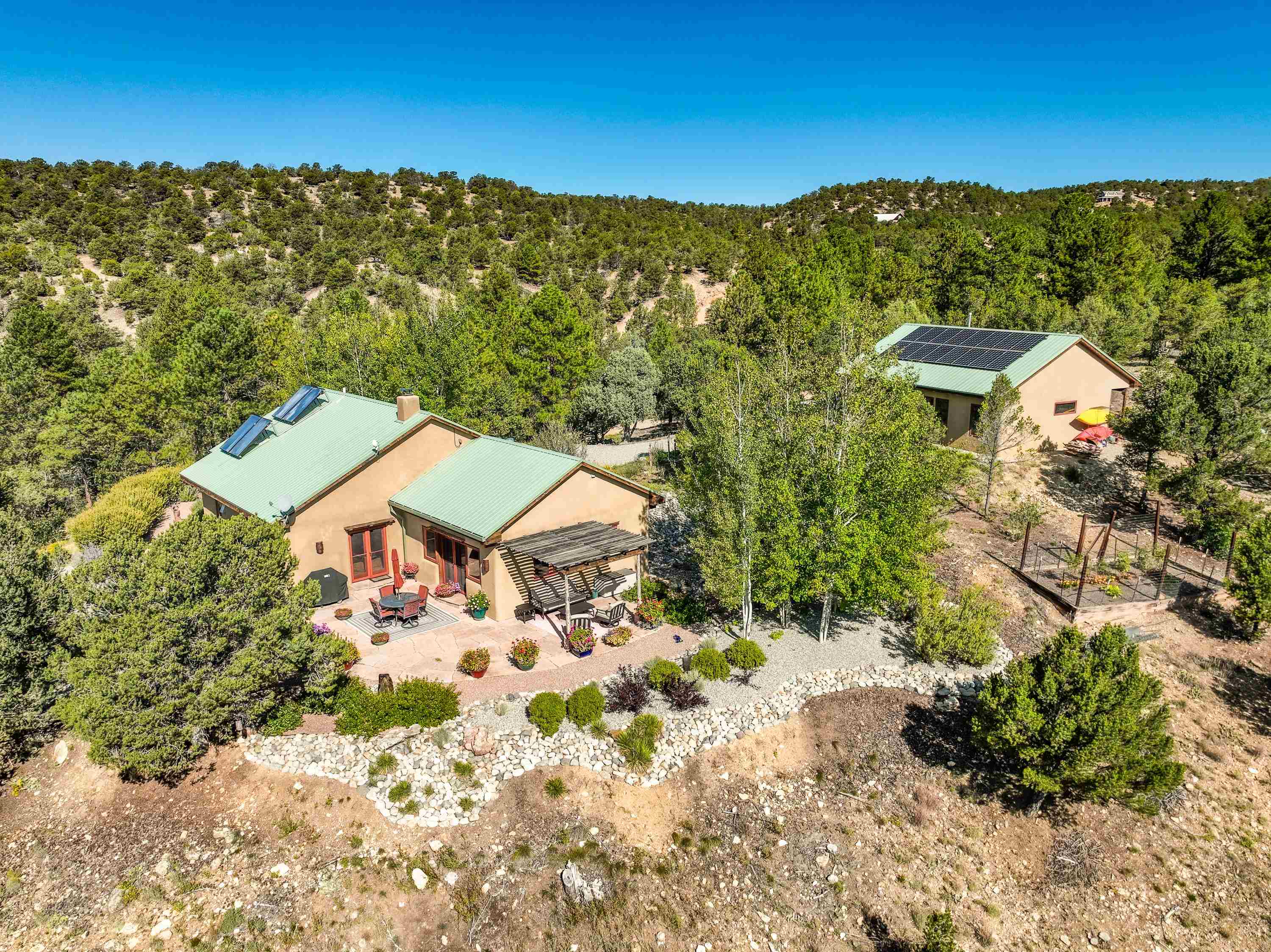 Valdez, New Mexico 87580, United States, 3 Bedrooms Bedrooms, ,2 BathroomsBathrooms,Residential,Active,208802