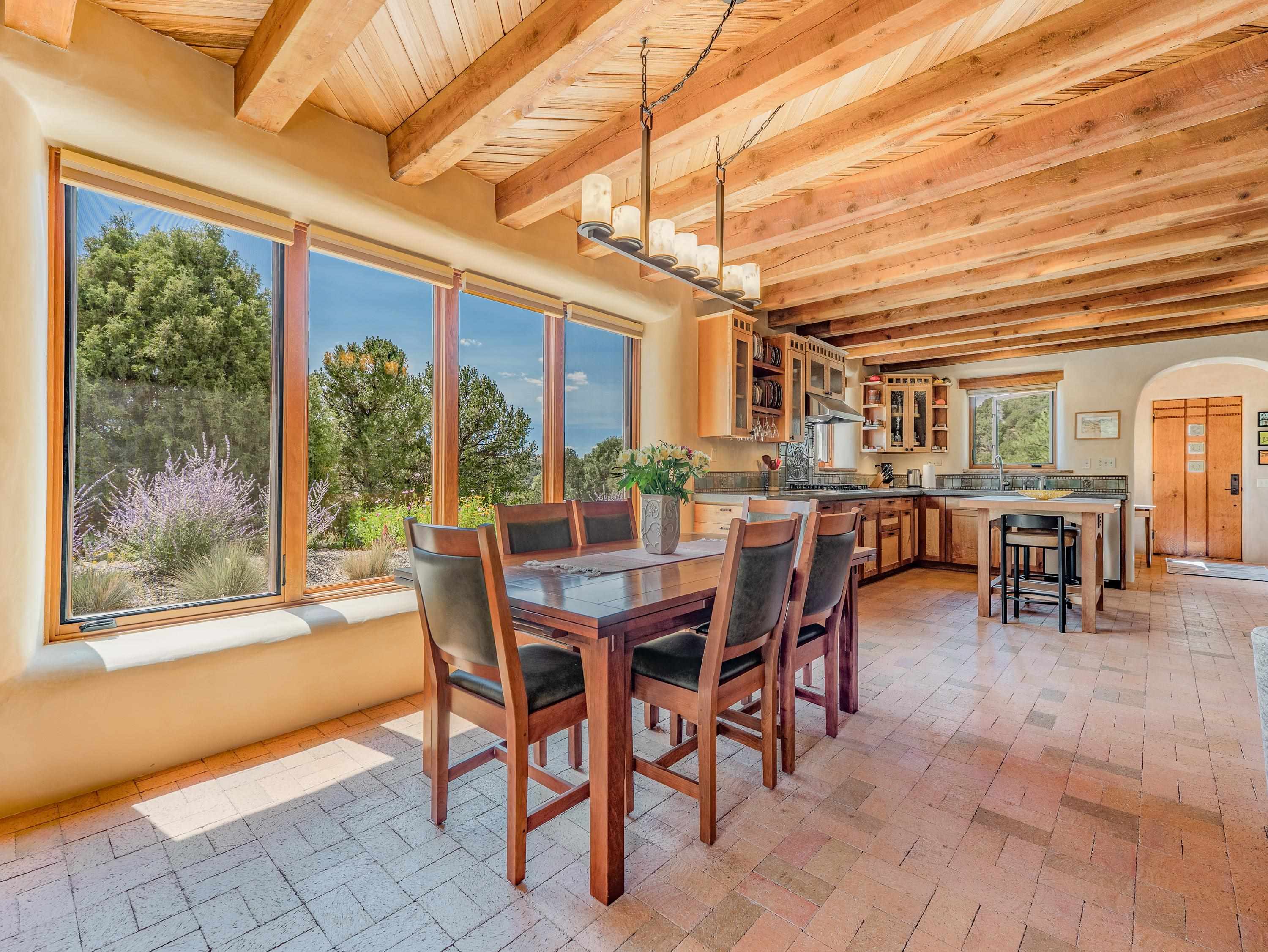 Valdez, New Mexico 87580, United States, 3 Bedrooms Bedrooms, ,2 BathroomsBathrooms,Residential,Active,208802