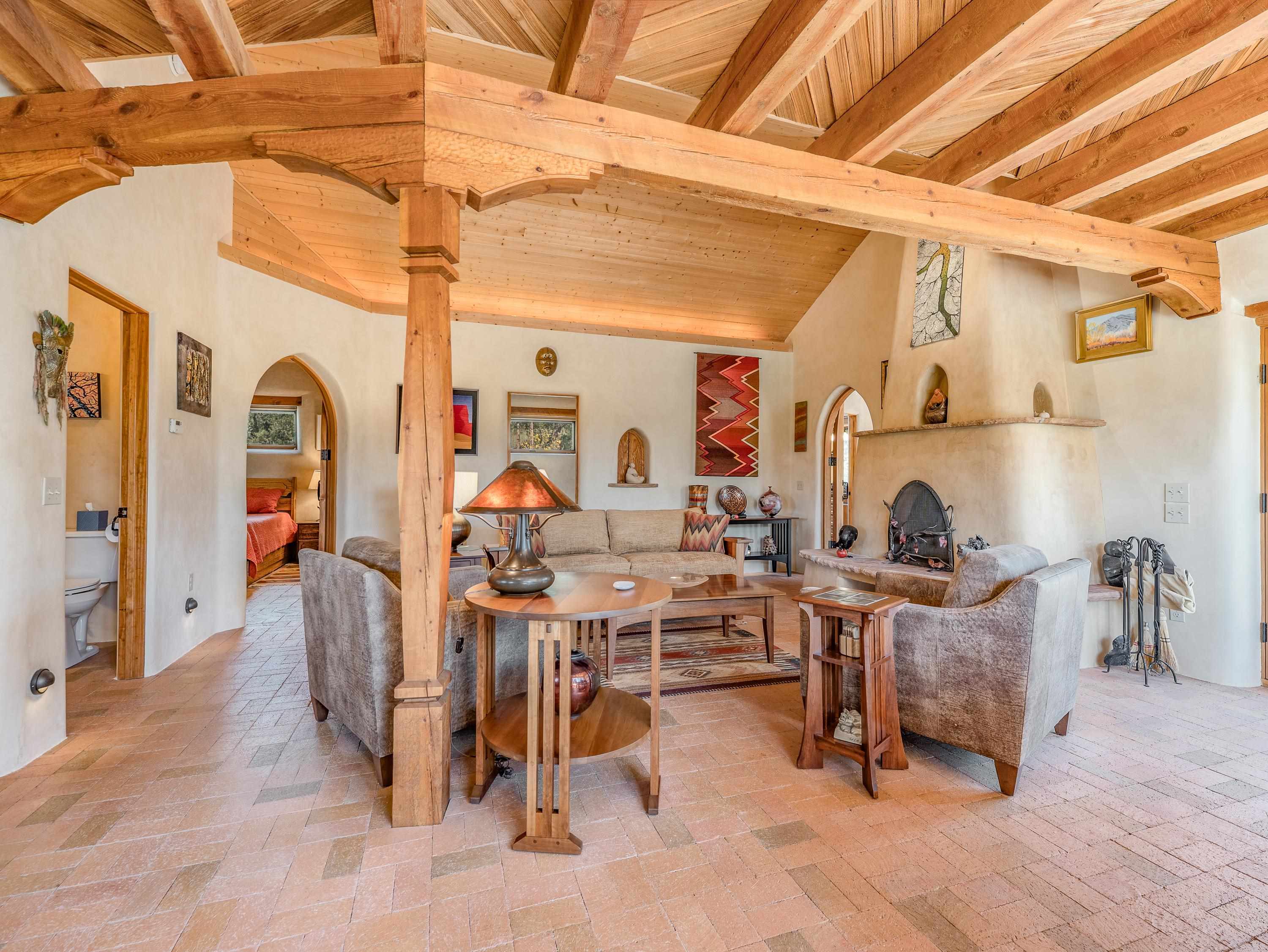 Valdez, New Mexico 87580, United States, 3 Bedrooms Bedrooms, ,2 BathroomsBathrooms,Residential,Active,208802