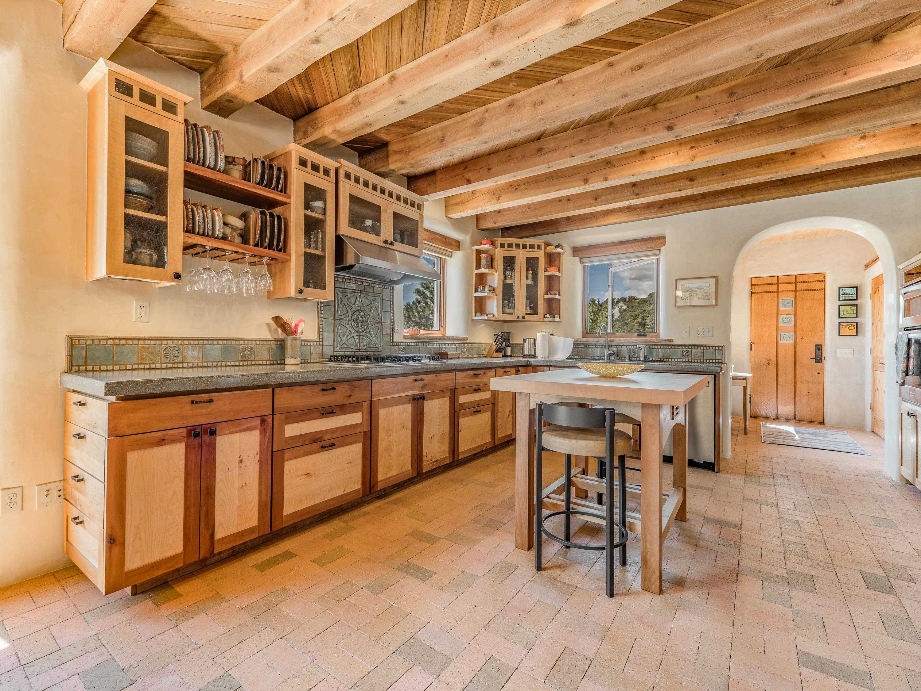 Valdez, New Mexico 87580, United States, 3 Bedrooms Bedrooms, ,2 BathroomsBathrooms,Residential,Active,208802