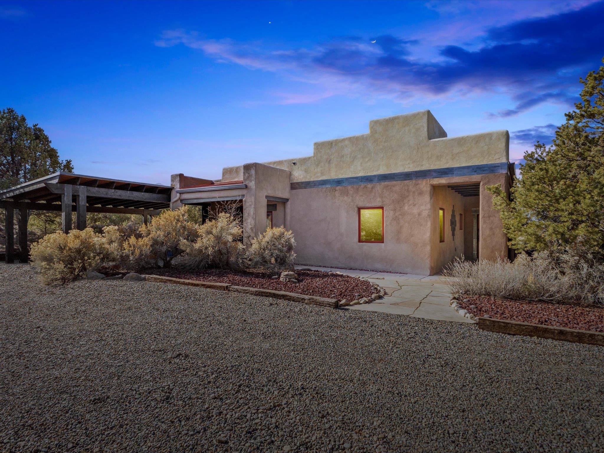 99 Stakeout Drive, Ranchos de Taos, New Mexico image 43