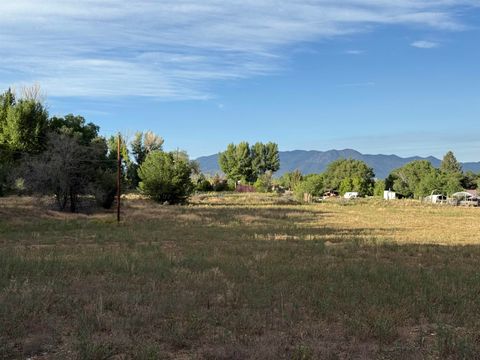 Photo of Camino Andalucia, Taos, NM 87571 (MLS # 113851)