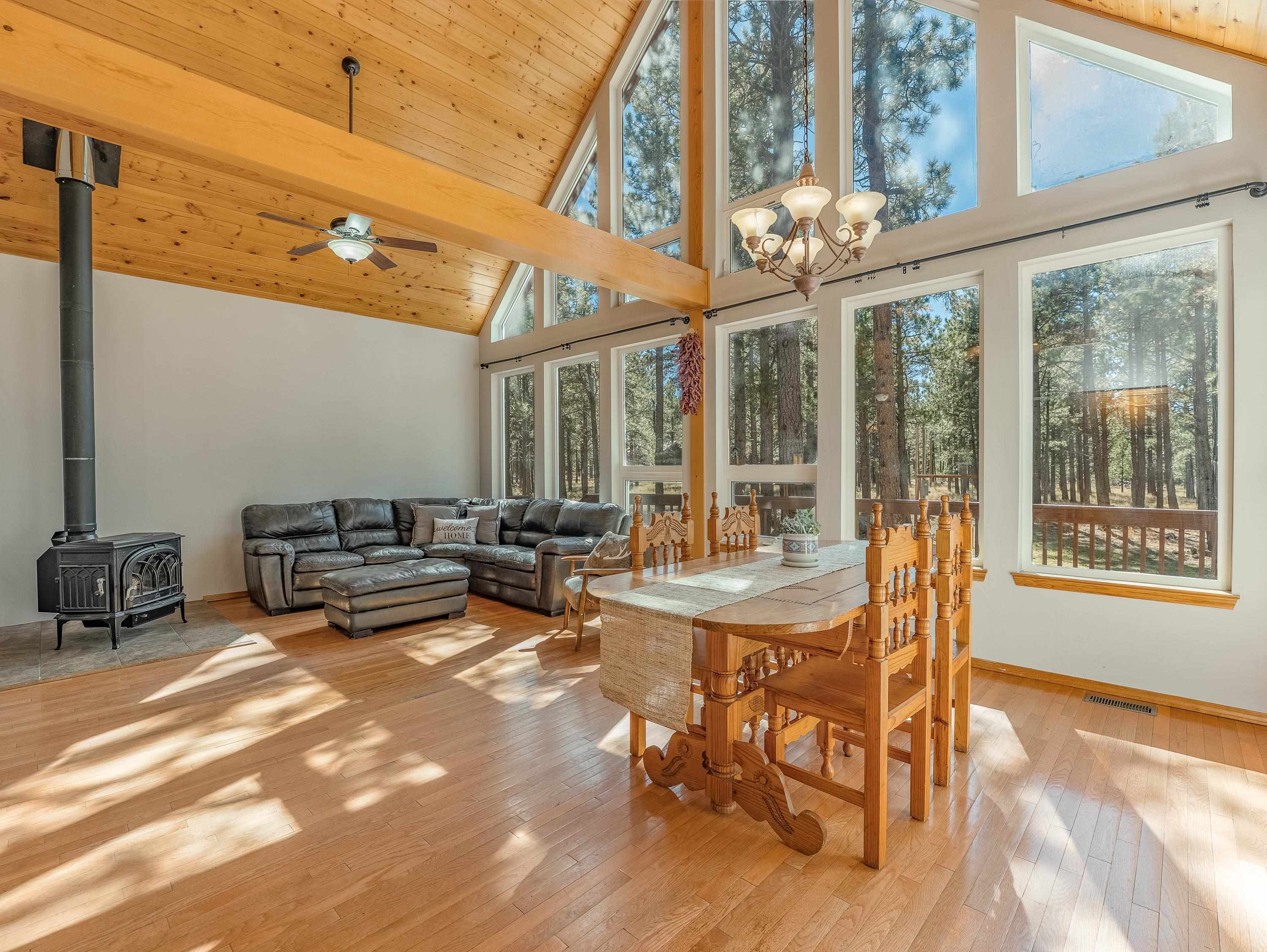 Angel Fire, New Mexico 87710, United States, 3 Bedrooms Bedrooms, ,2 BathroomsBathrooms,Residential,Active,233598