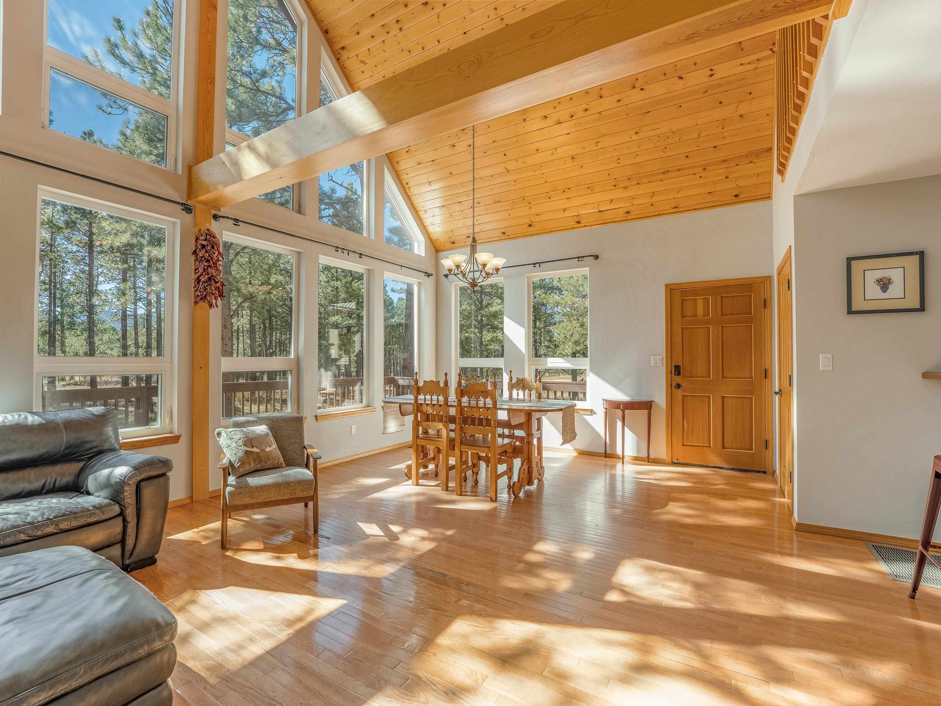 Angel Fire, New Mexico 87710, United States, 3 Bedrooms Bedrooms, ,2 BathroomsBathrooms,Residential,Active,233598