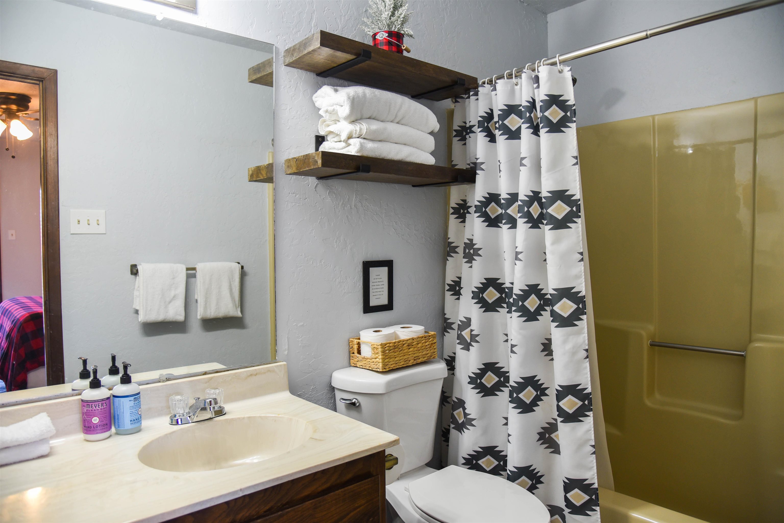 205 Caribel Trl #A  B, Red River, New Mexico image 36