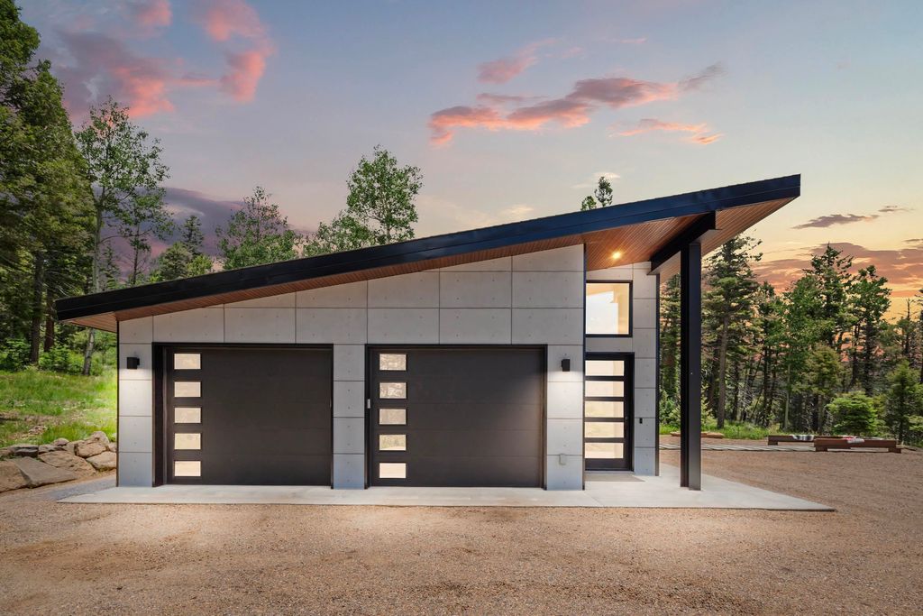 Photo of 31 Skyview Way, Angel Fire, NM 87710 (MLS # 113614)