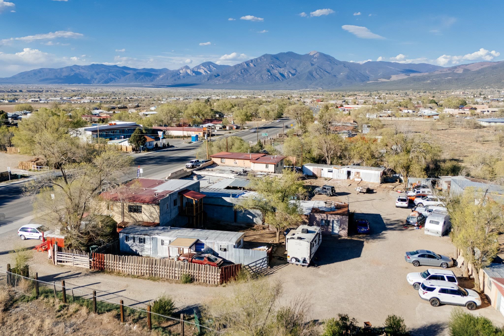 Ranchos De Taos, New Mexico 87557, United States, ,Commercial,Active,167978