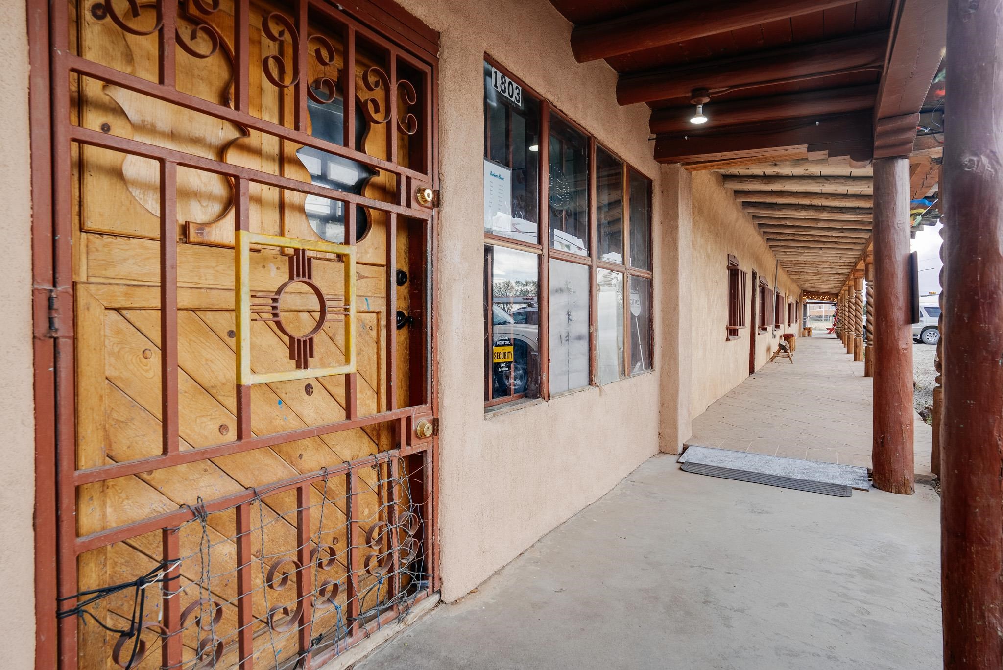 Ranchos De Taos, New Mexico 87557, United States, ,Commercial,Active,167978