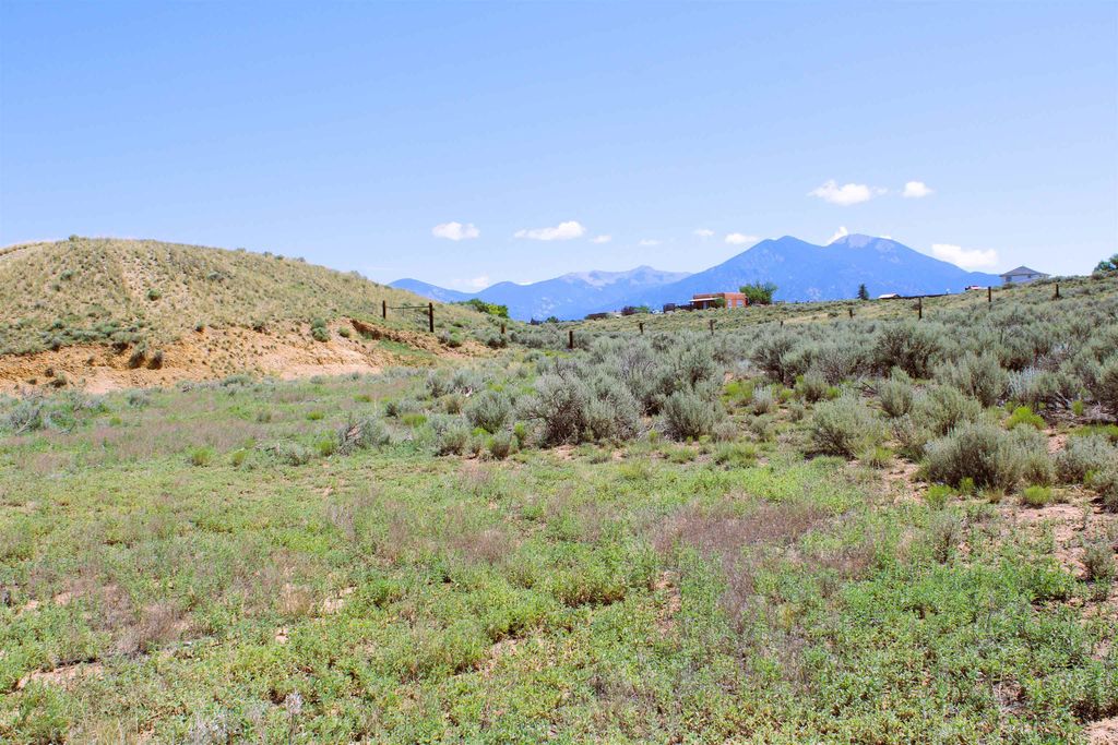 Photo of 00 Toda Vista, El Prado, NM 87529 (MLS # 113736)