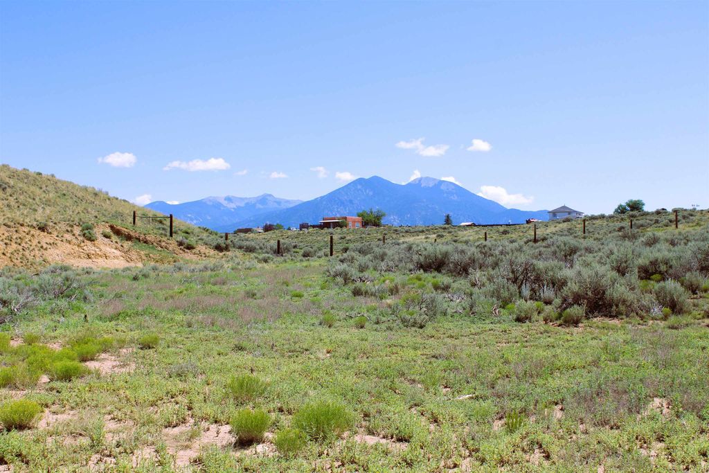 Photo of 00 Toda Vista, El Prado, NM 87529 (MLS # 113736)