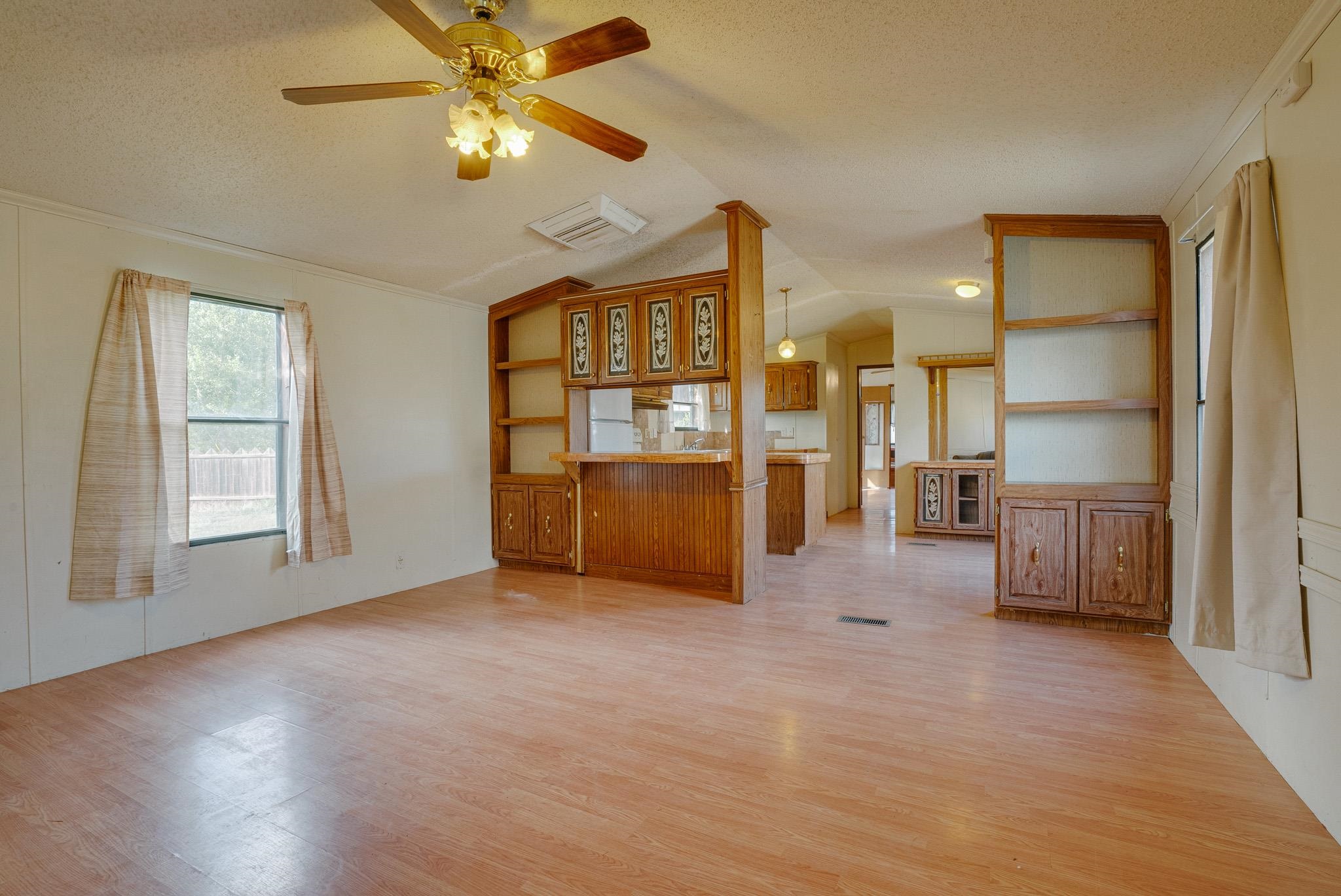 Taos, New Mexico 87571, United States, 2 Bedrooms Bedrooms, ,2 BathroomsBathrooms,Residential,Active,167956