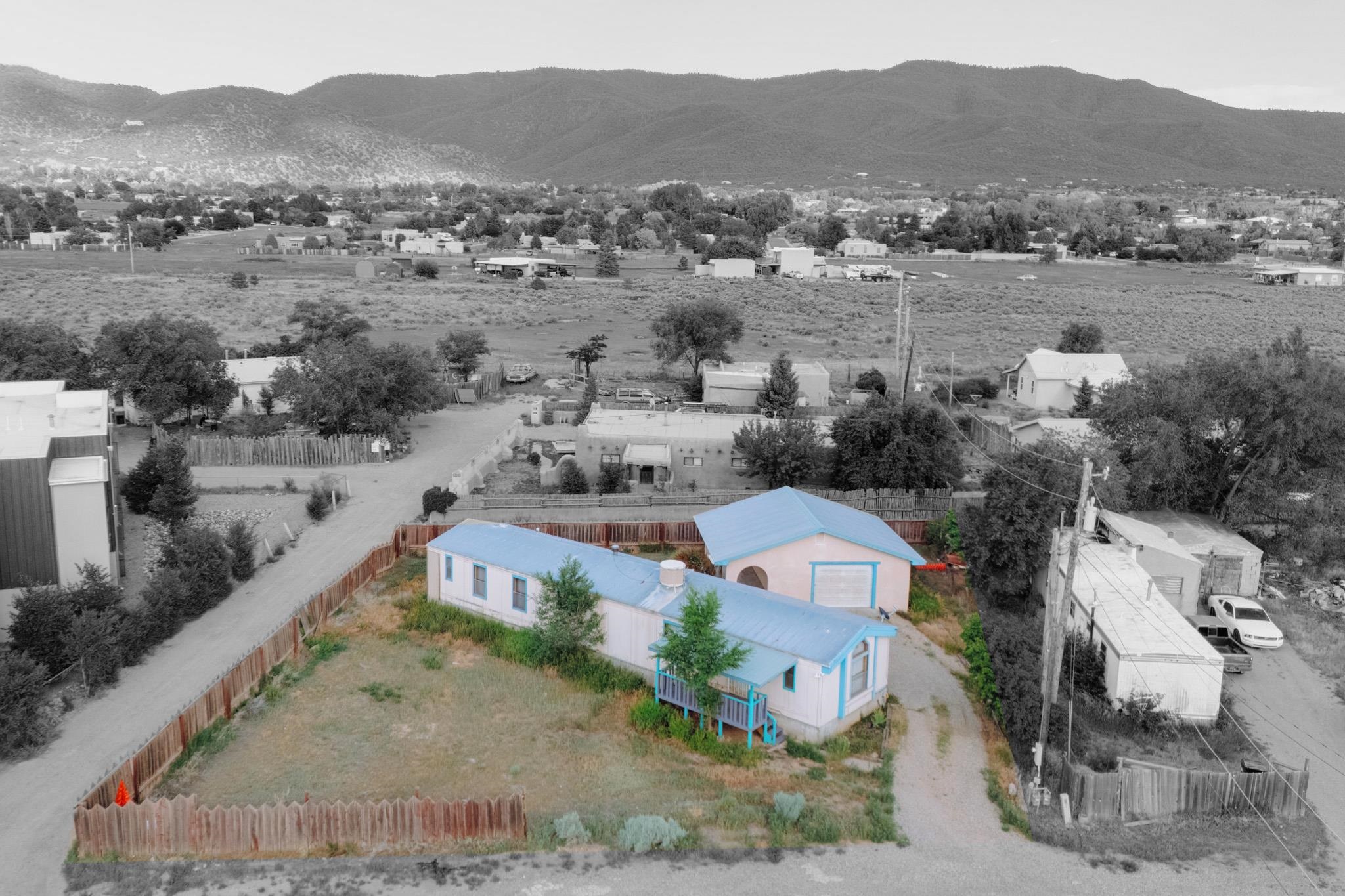 Taos, New Mexico 87571, United States, 2 Bedrooms Bedrooms, ,2 BathroomsBathrooms,Residential,Active,167956