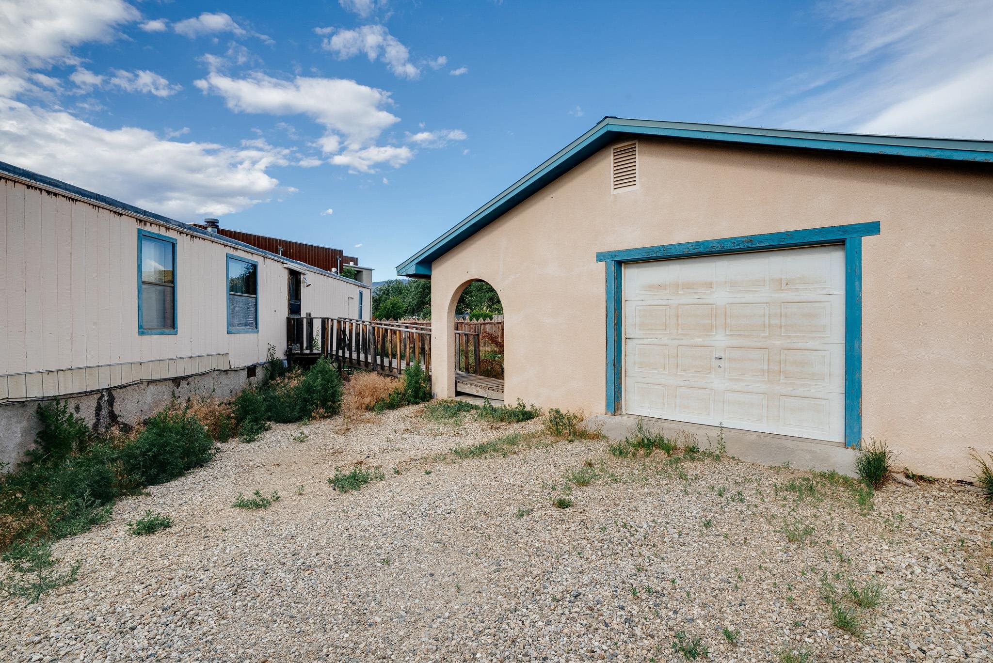 Taos, New Mexico 87571, United States, 2 Bedrooms Bedrooms, ,2 BathroomsBathrooms,Residential,Active,167956