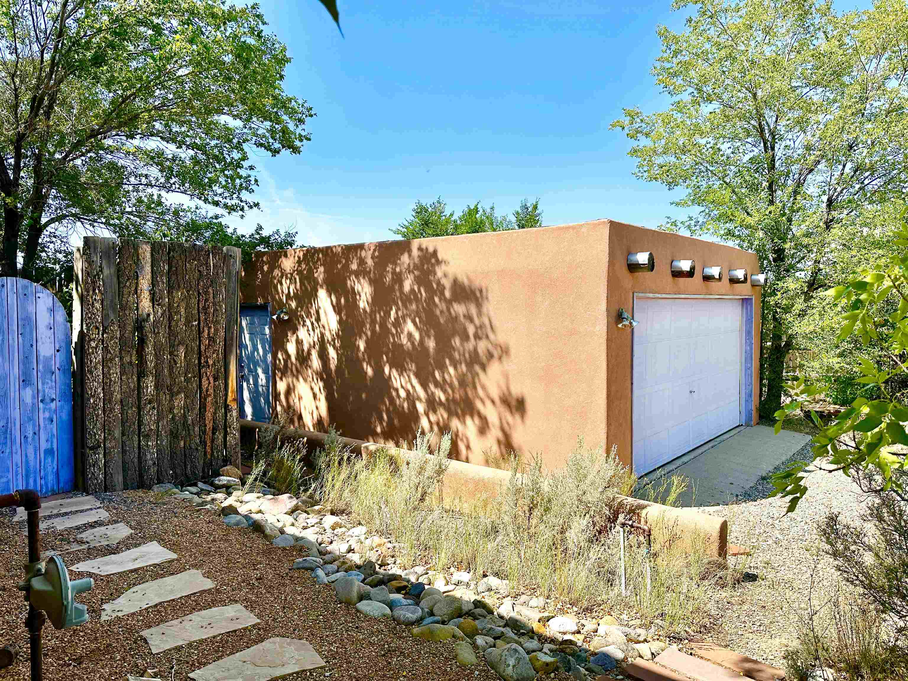 300 Morgan Road, Taos, New Mexico image 6