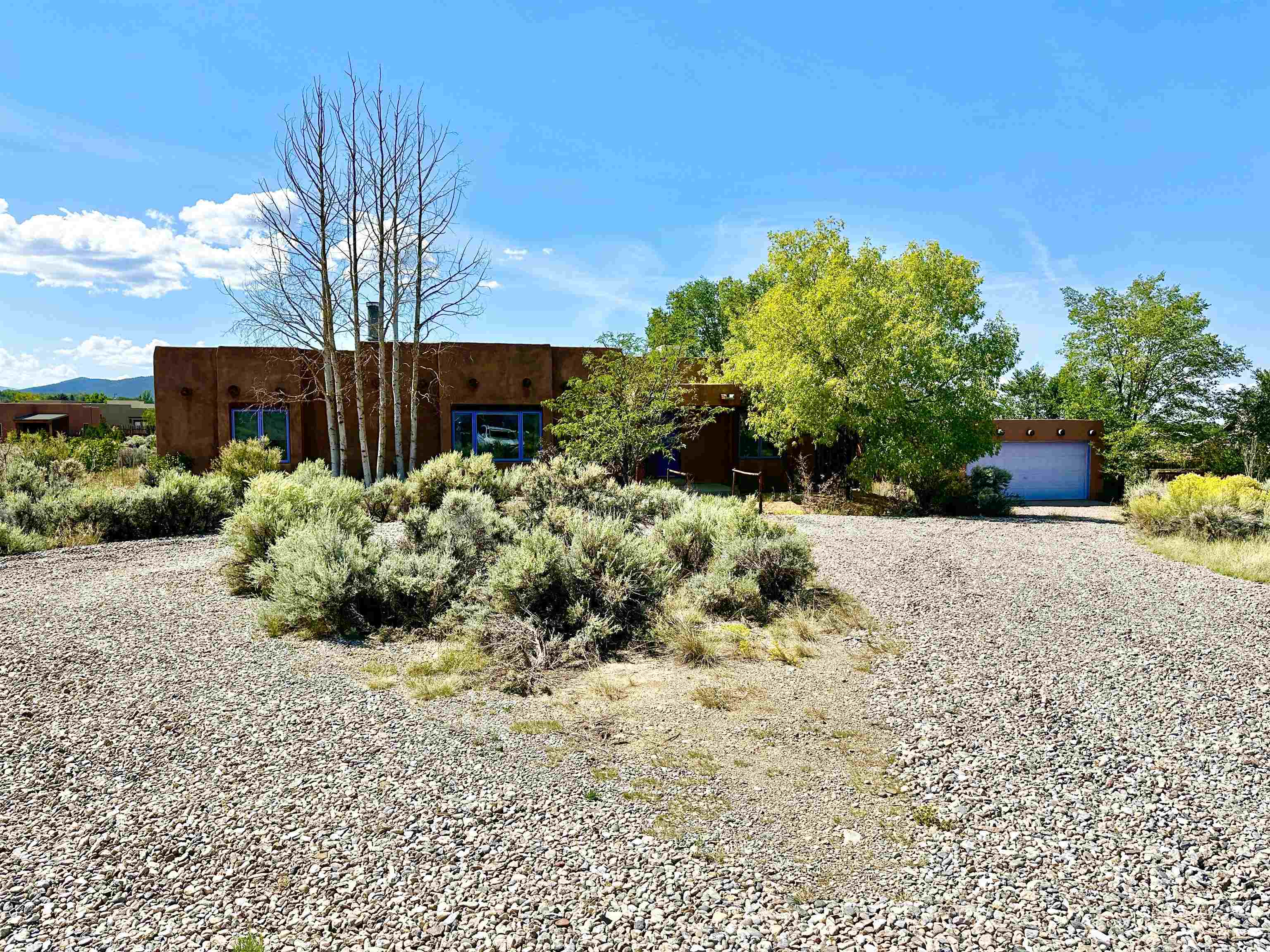 300 Morgan Road, Taos, New Mexico image 1