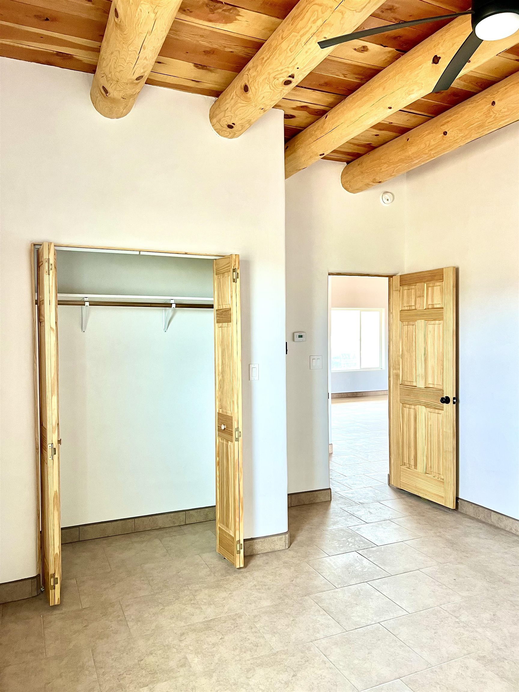 34 Sebastian Rd, Ranchos de Taos, New Mexico image 6