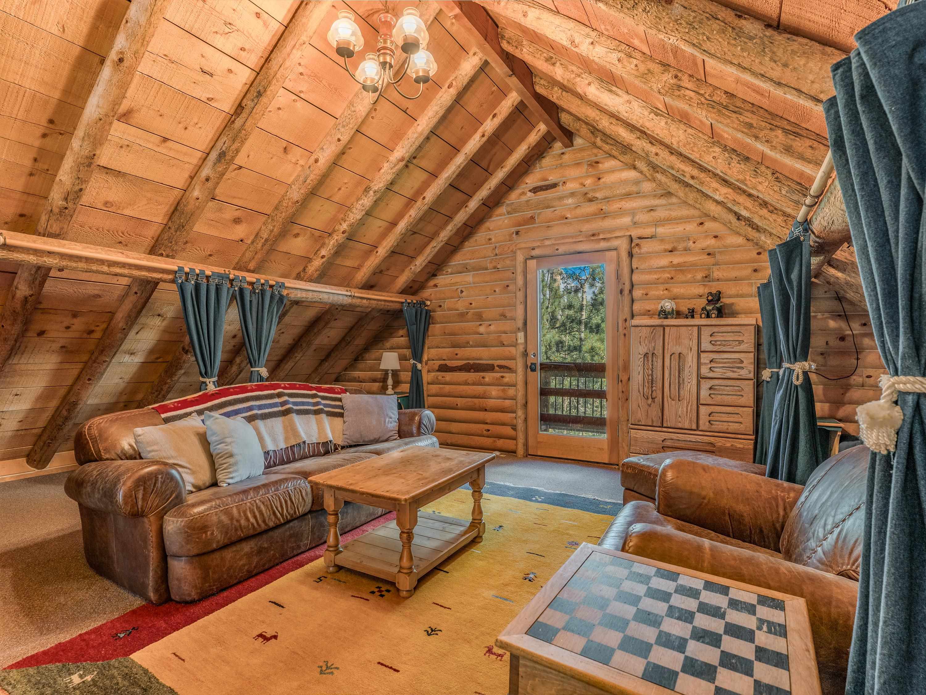 Angel Fire, New Mexico 87710, United States, 3 Bedrooms Bedrooms, ,2 BathroomsBathrooms,Residential,Pending,181770