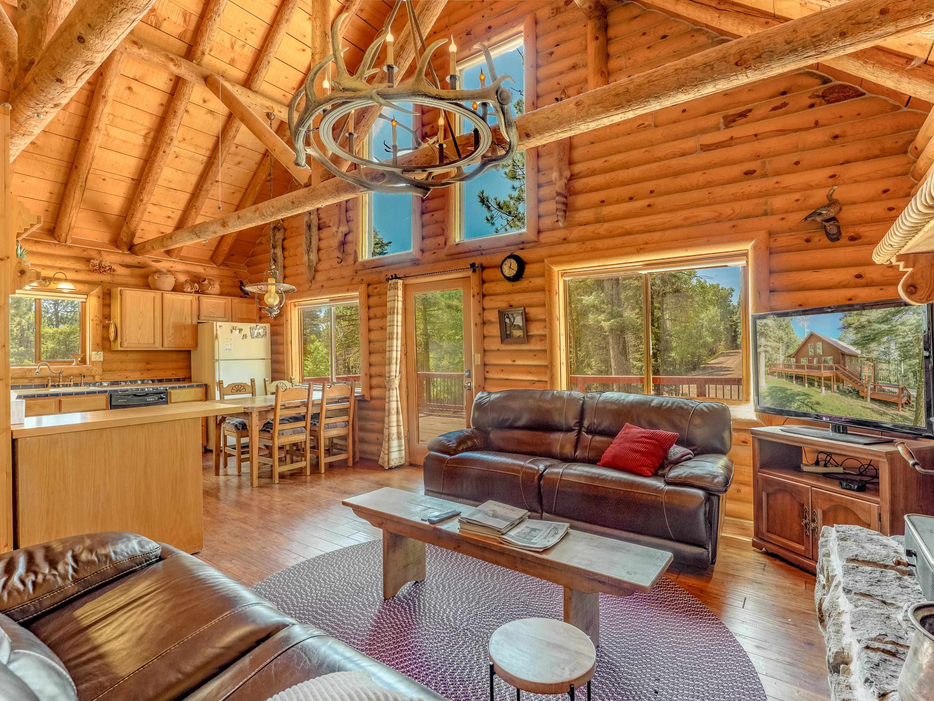 Angel Fire, New Mexico 87710, United States, 3 Bedrooms Bedrooms, ,2 BathroomsBathrooms,Residential,Pending,181770