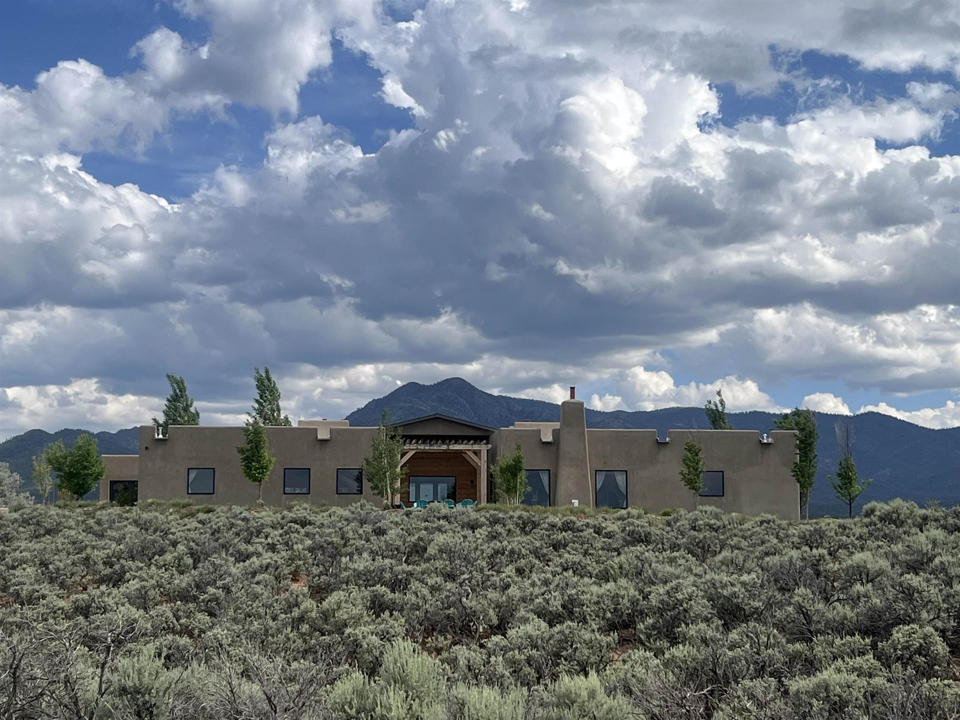 8 Golf Course Drive, Ranchos de Taos, New Mexico image 1