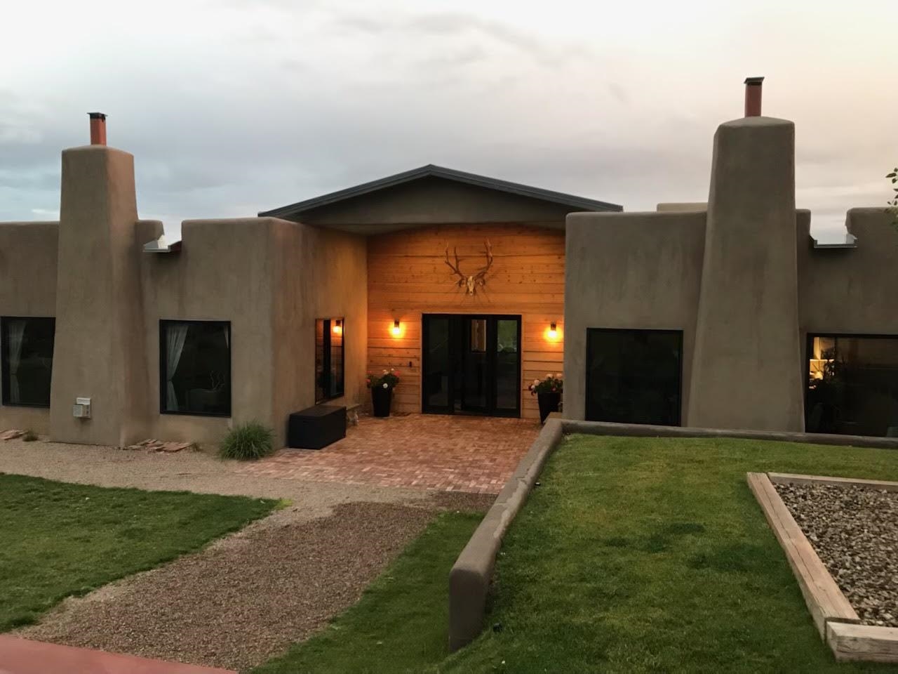 8 Golf Course Drive, Ranchos de Taos, New Mexico image 6