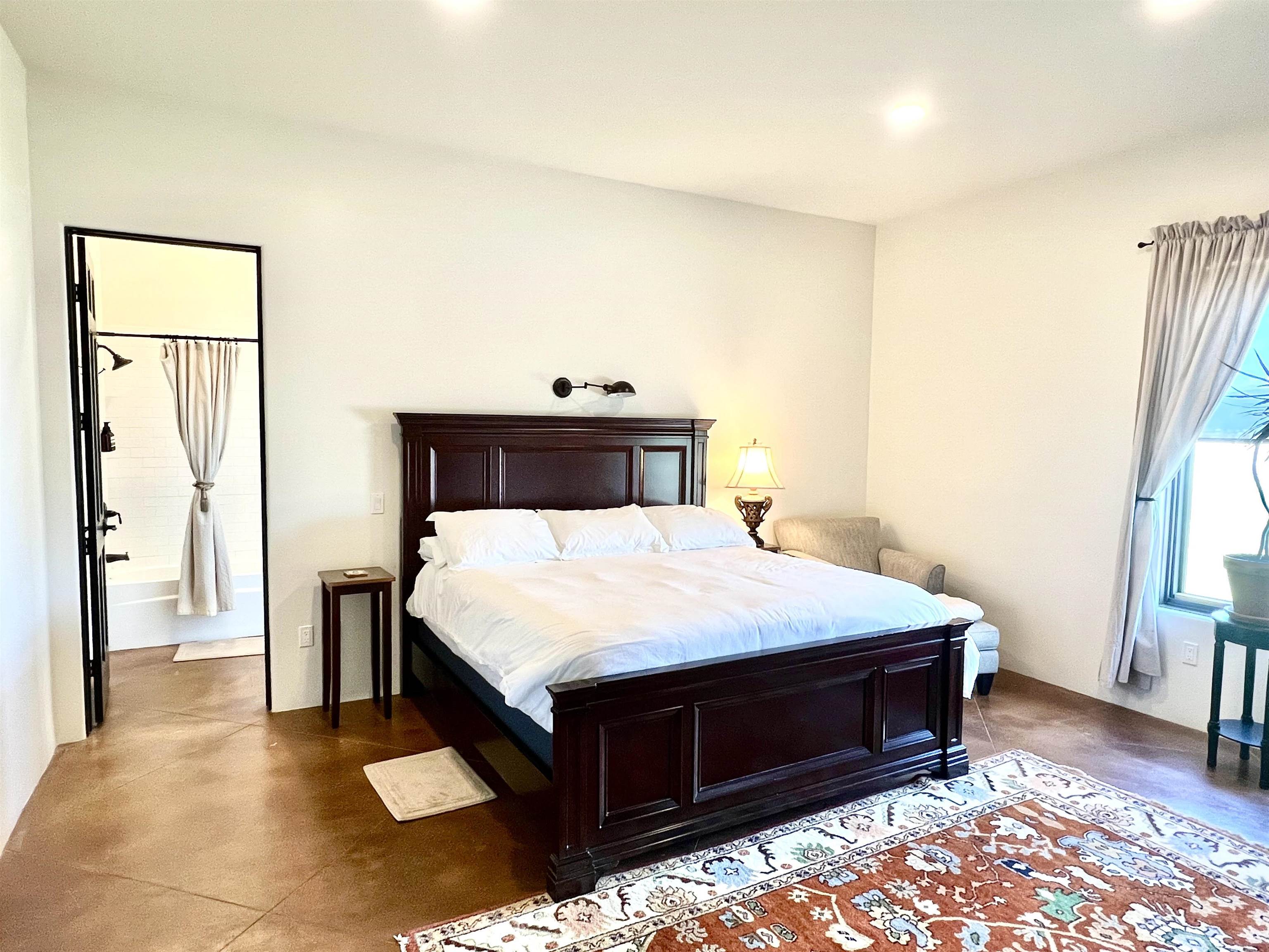 8 Golf Course Drive, Ranchos de Taos, New Mexico image 28