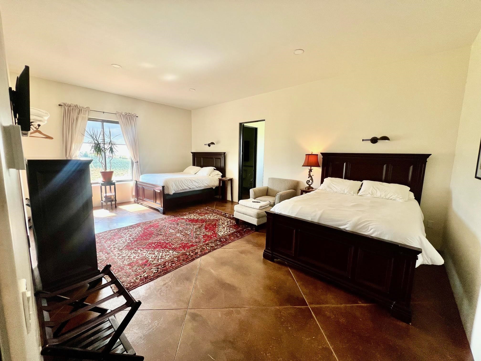8 Golf Course Drive, Ranchos de Taos, New Mexico image 27