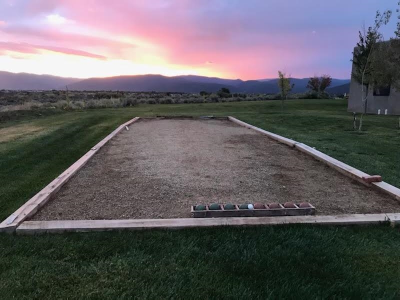 8 Golf Course Drive, Ranchos de Taos, New Mexico image 15