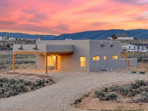 Condo For Sale - 22 Calle Retiro<br/> Ranchos de Taos, NM 87557