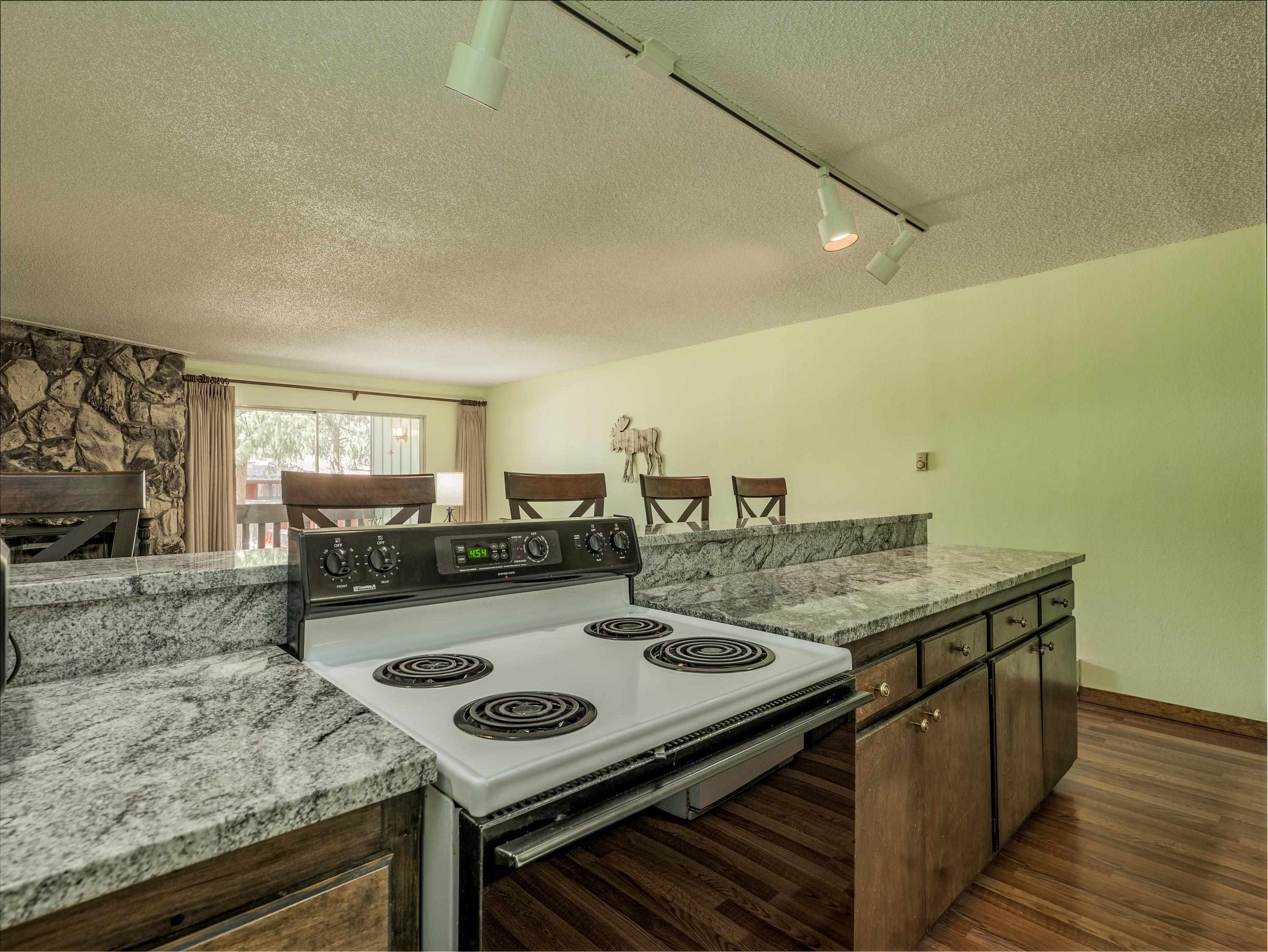 14 Jackson Hole Rd #A-104, Angel Fire, New Mexico image 29