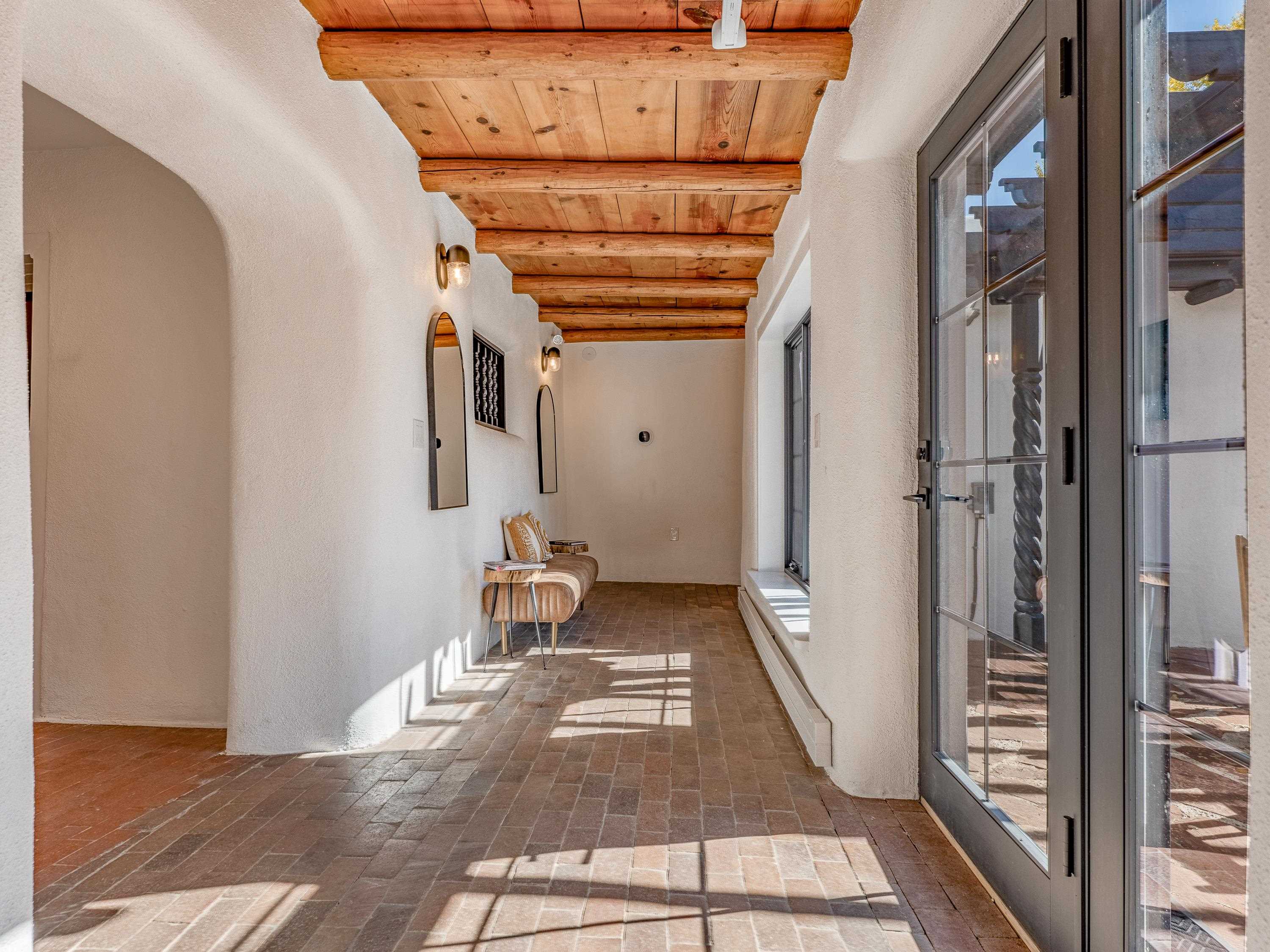 Taos, New Mexico 87571, United States, 9 Bedrooms Bedrooms, ,10 BathroomsBathrooms,Residential,Active,202464