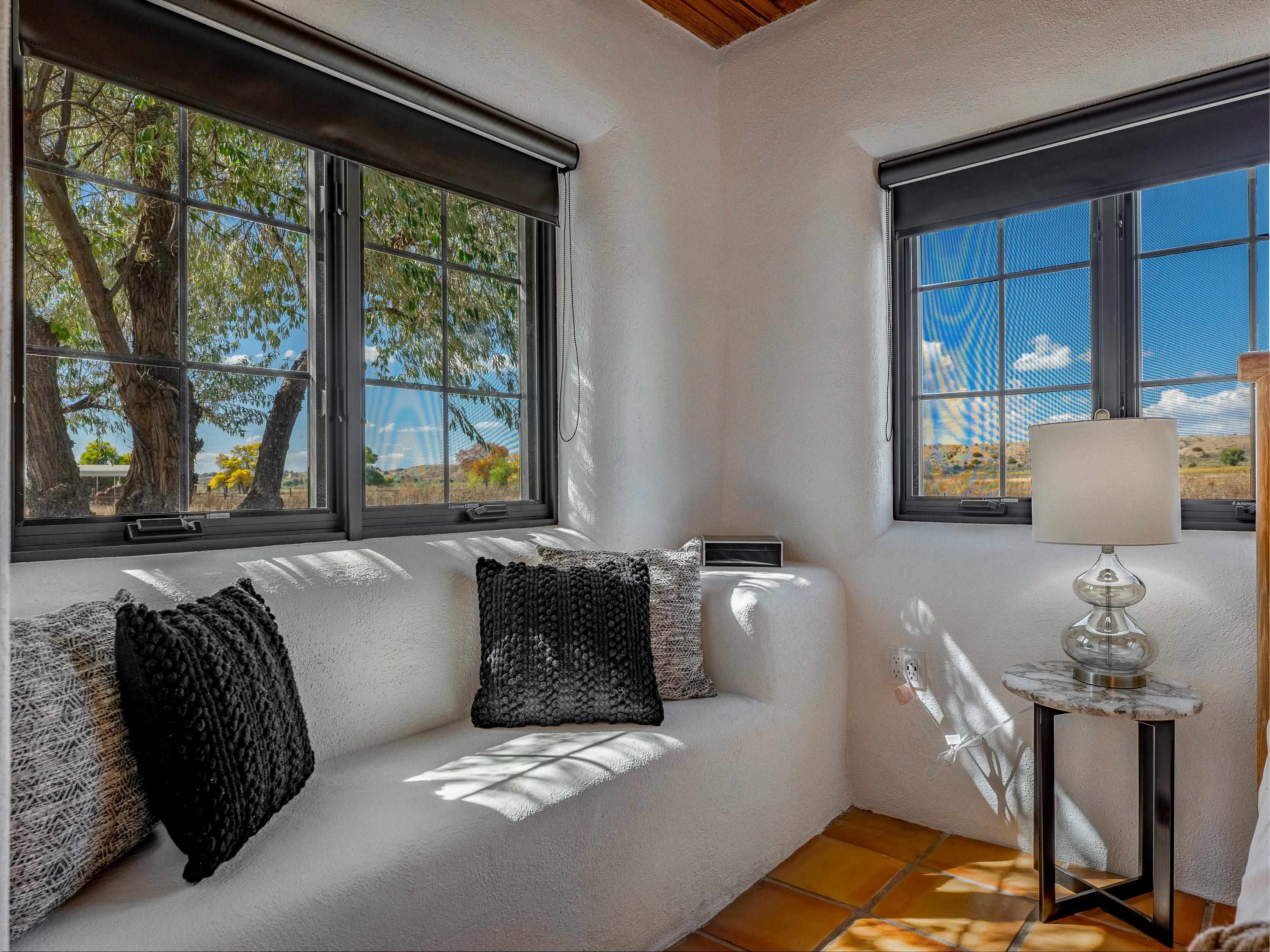 Taos, New Mexico 87571, United States, 9 Bedrooms Bedrooms, ,10 BathroomsBathrooms,Residential,Active,202464