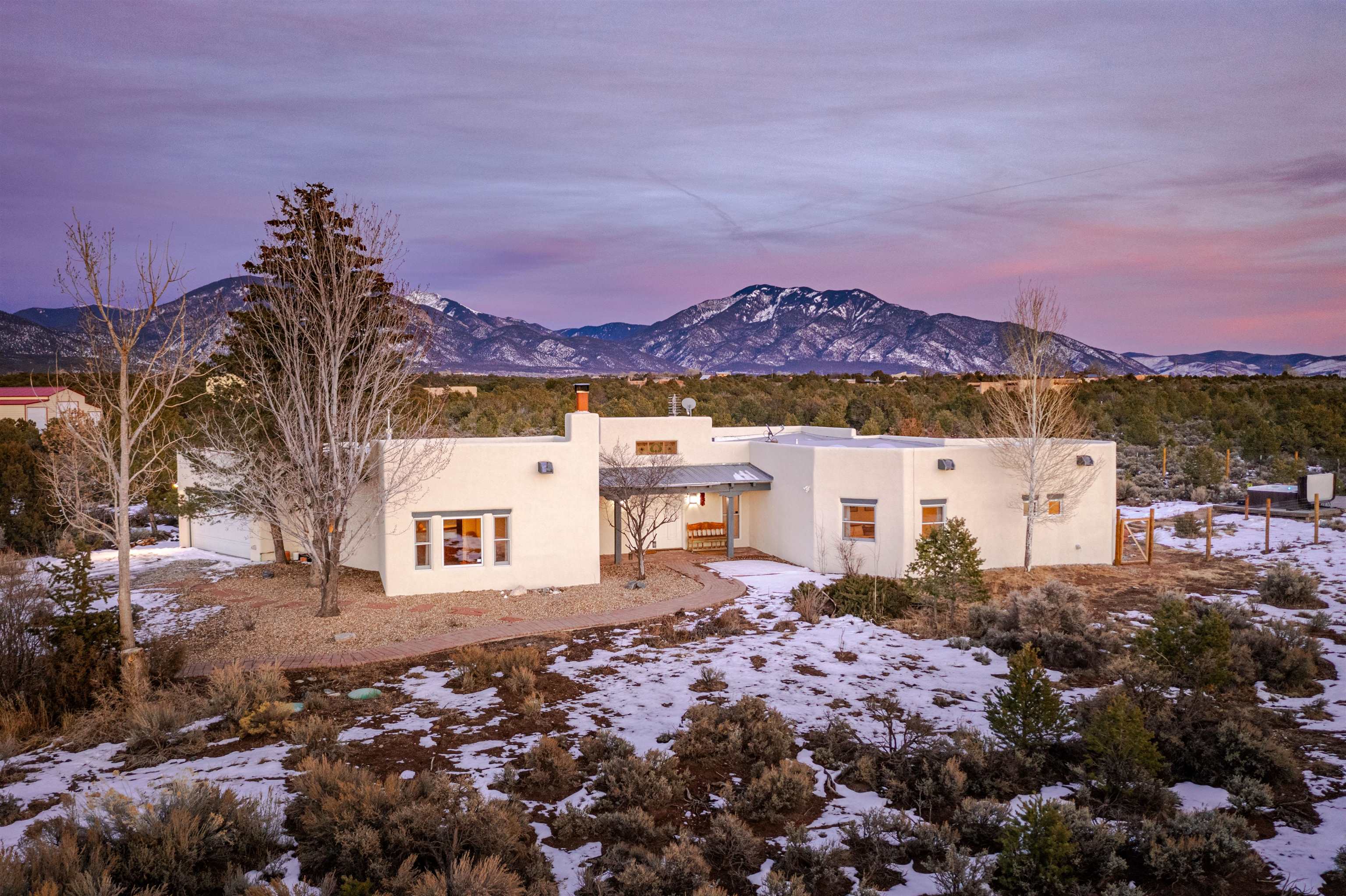 206 Hondo Seco Road, Arroyo Seco, New Mexico image 48