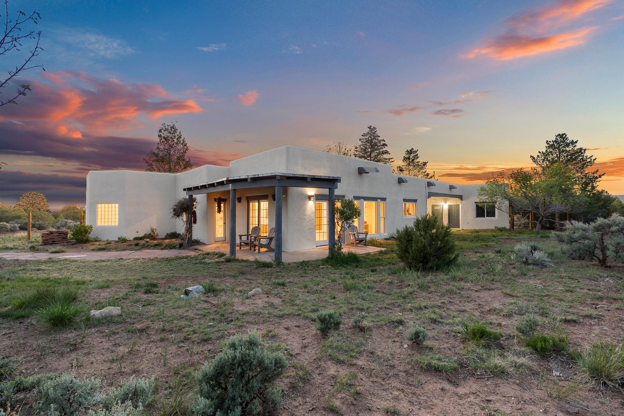 206 Hondo Seco Road, Arroyo Seco, New Mexico image 37