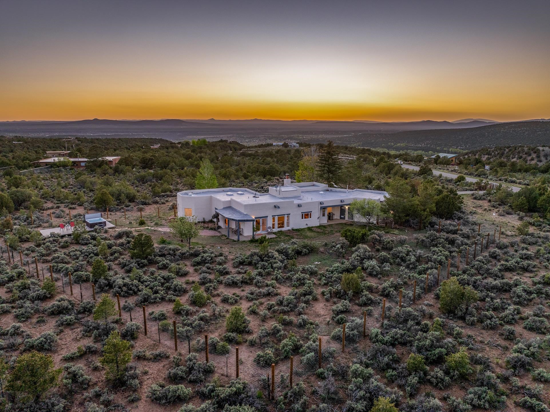 206 Hondo Seco Road, Arroyo Seco, New Mexico image 46